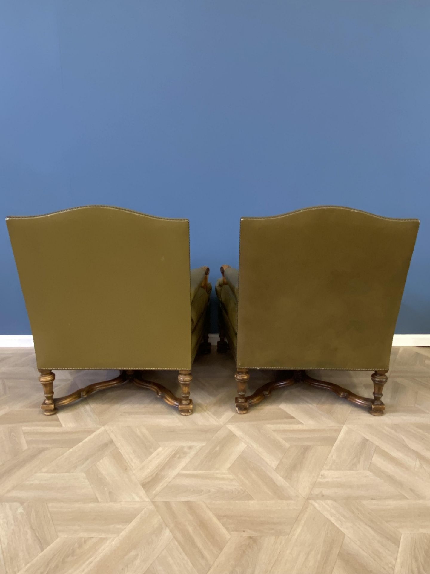 Pair of green leather armchairs - Image 12 of 12