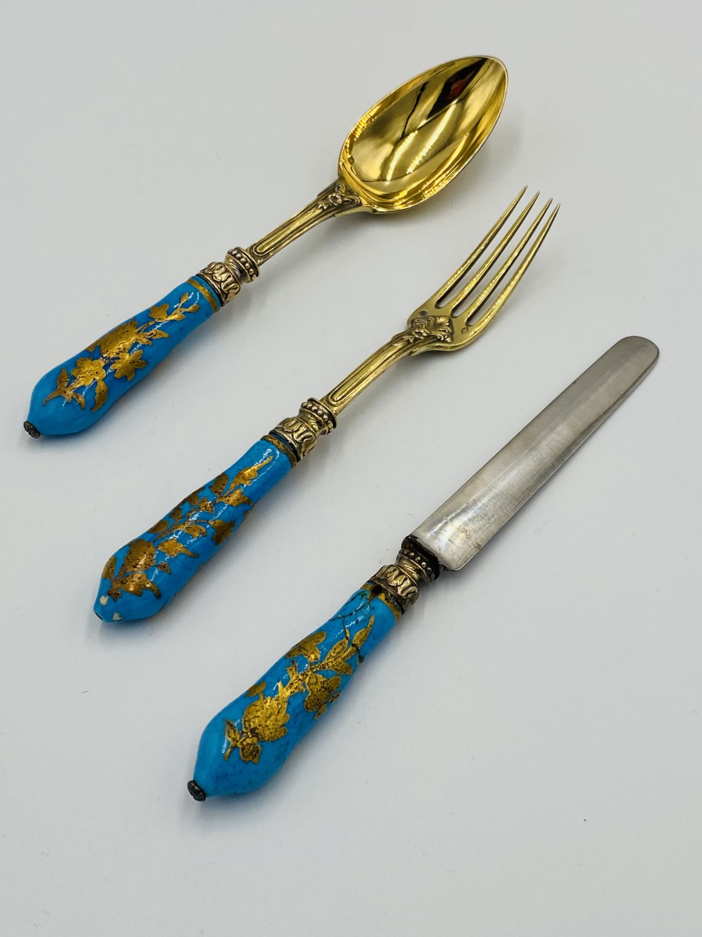 Set of six silver tea spoons and other items - Image 3 of 7