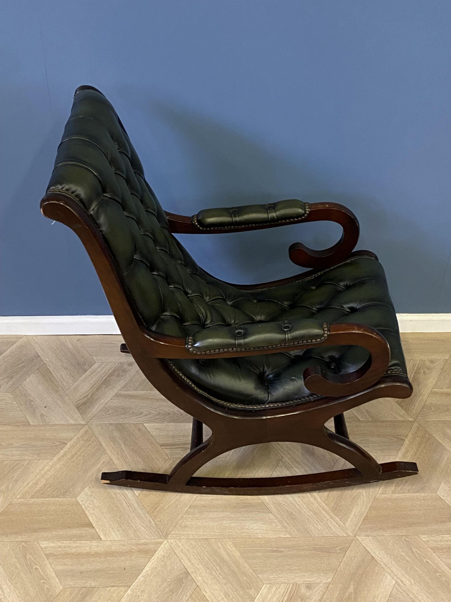 Mahogany framed green leather button back rocking chair - Image 4 of 6