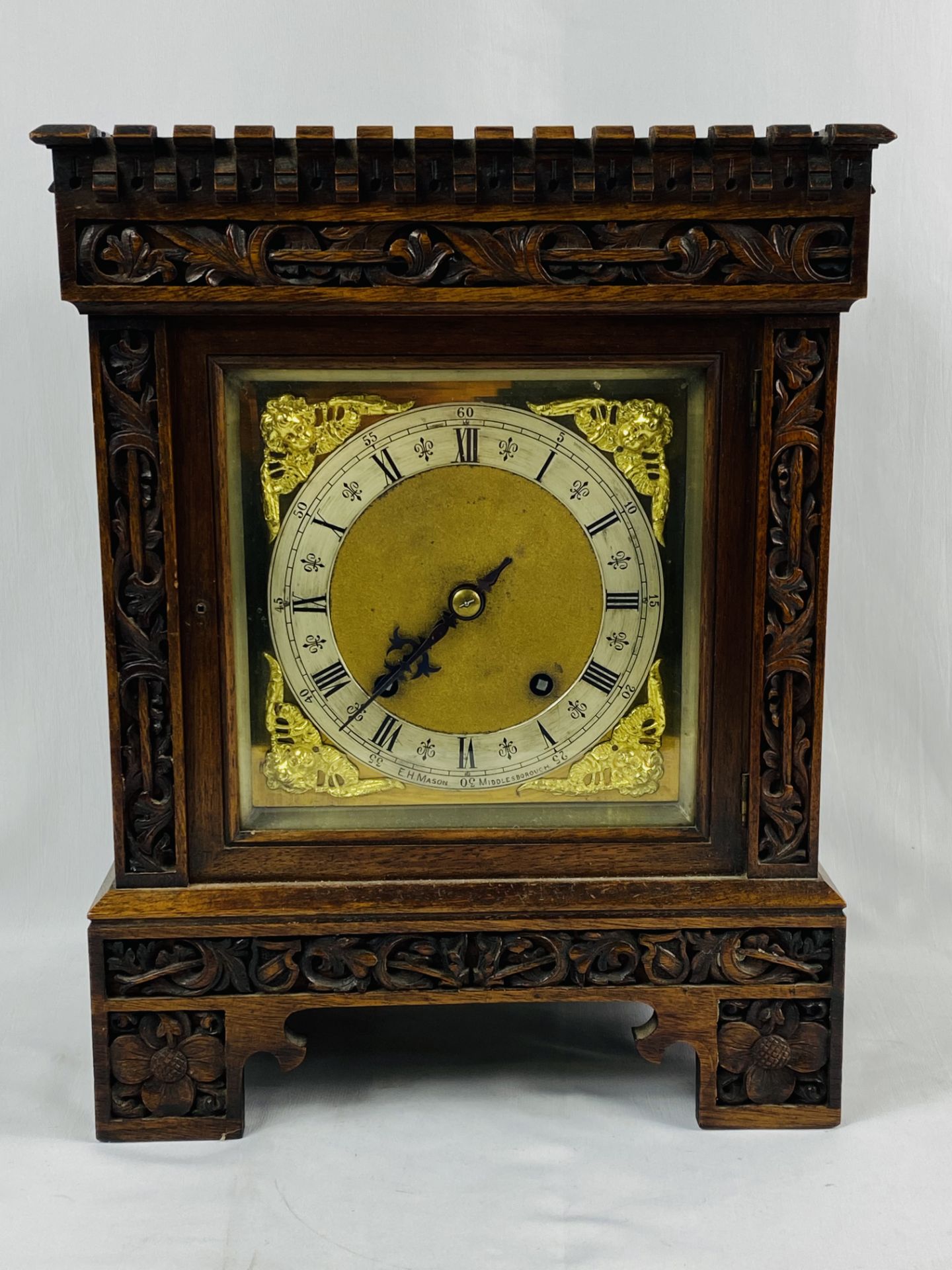 Oak cased mantel clock