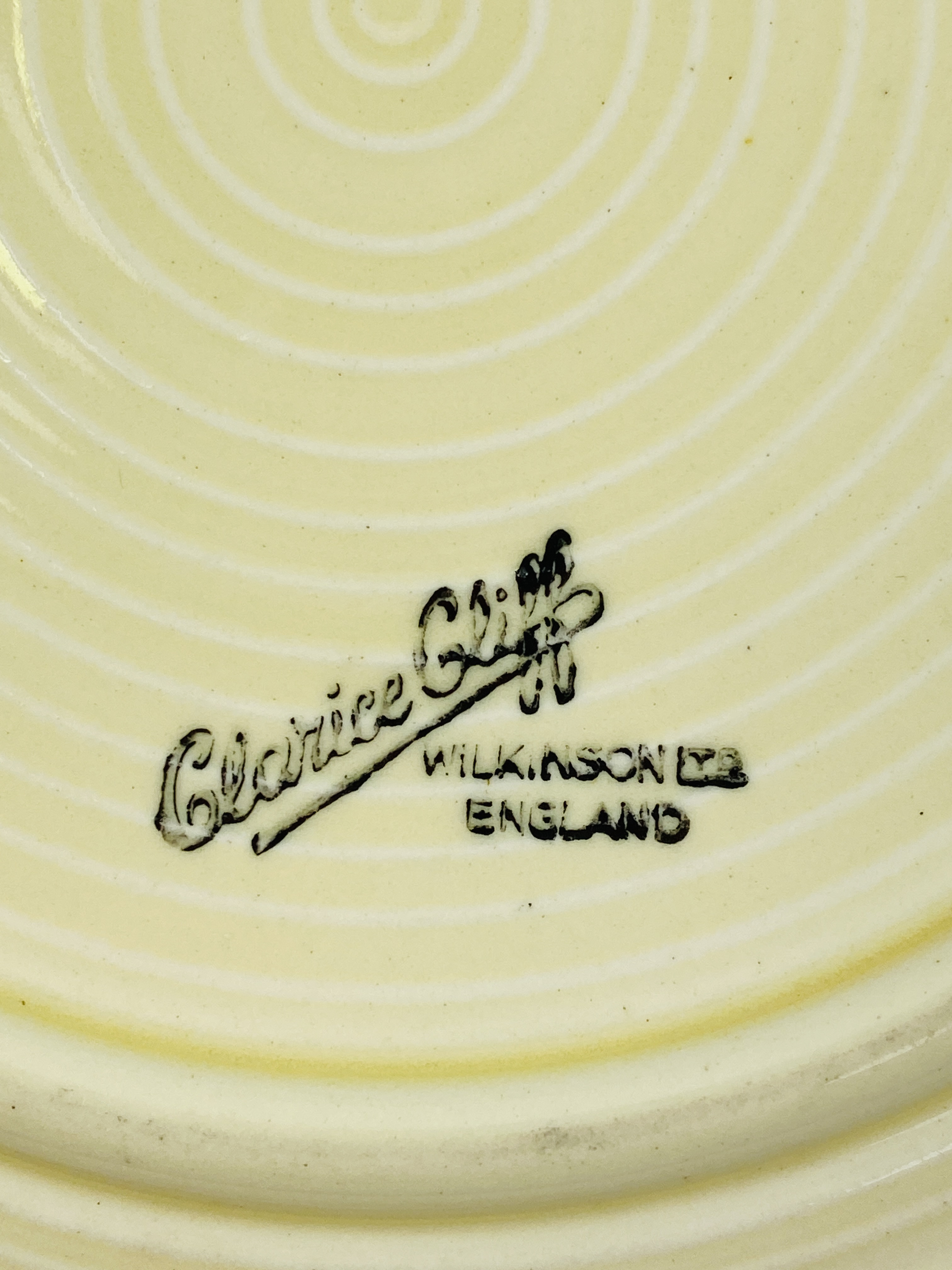 Wilkinson Lts honey pot on Clarice Cliff saucer - Image 5 of 6
