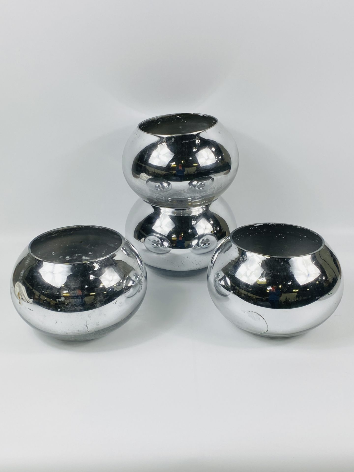 Four contemporary silvered glass jardinieres - Image 2 of 5