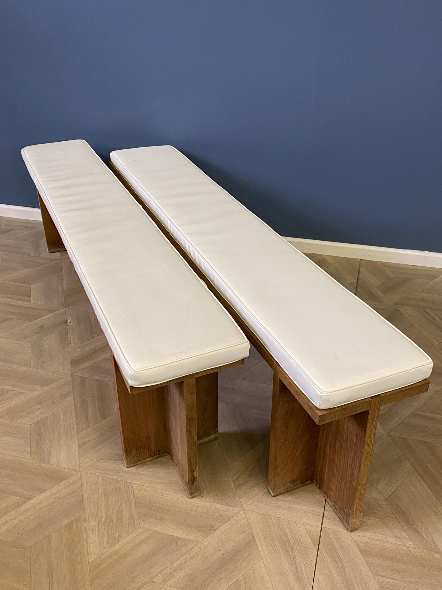 Pair of solid oak pool benches - Image 2 of 7