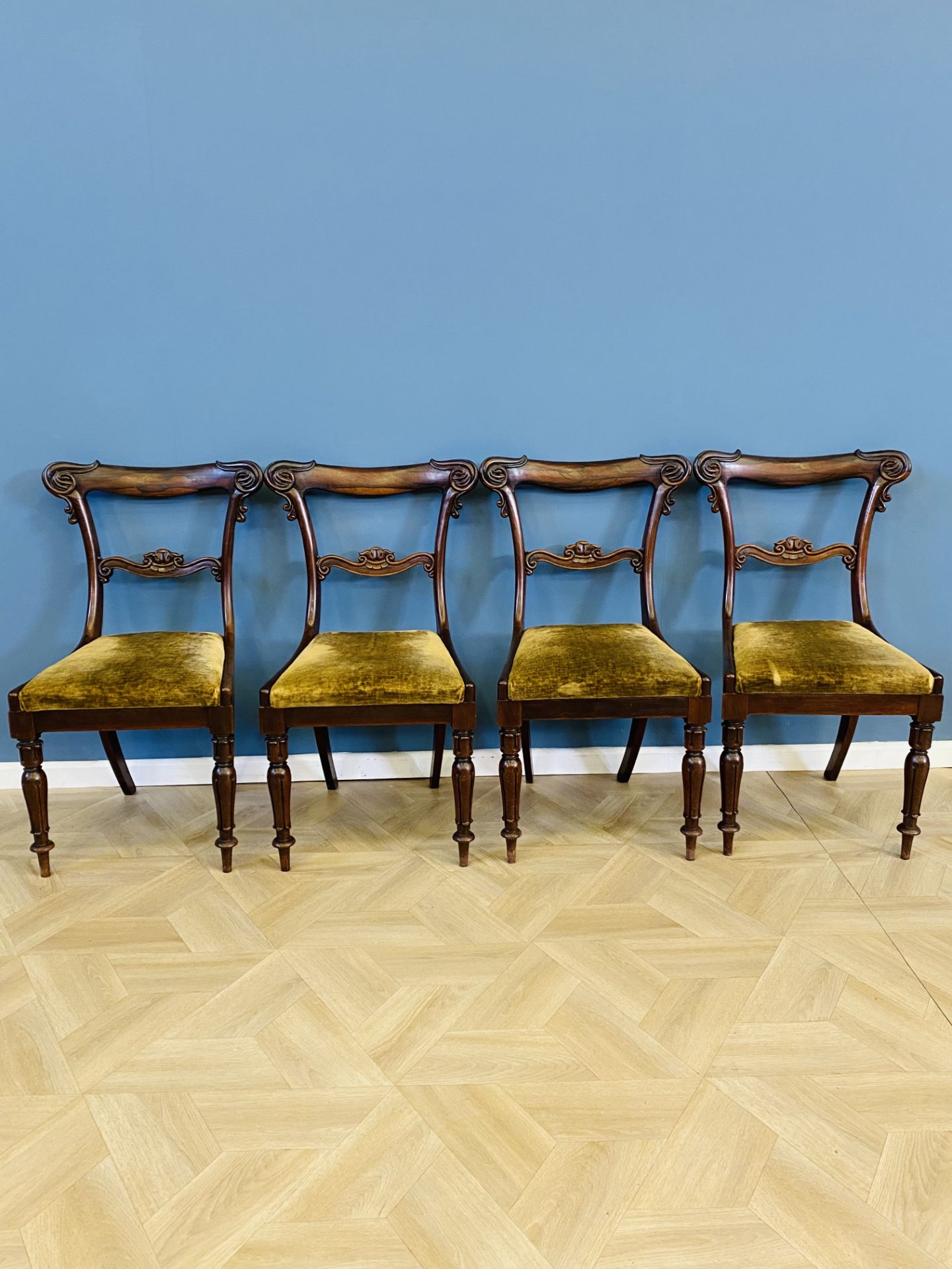 Set of four William IV rosewood dining chairs - Image 3 of 8