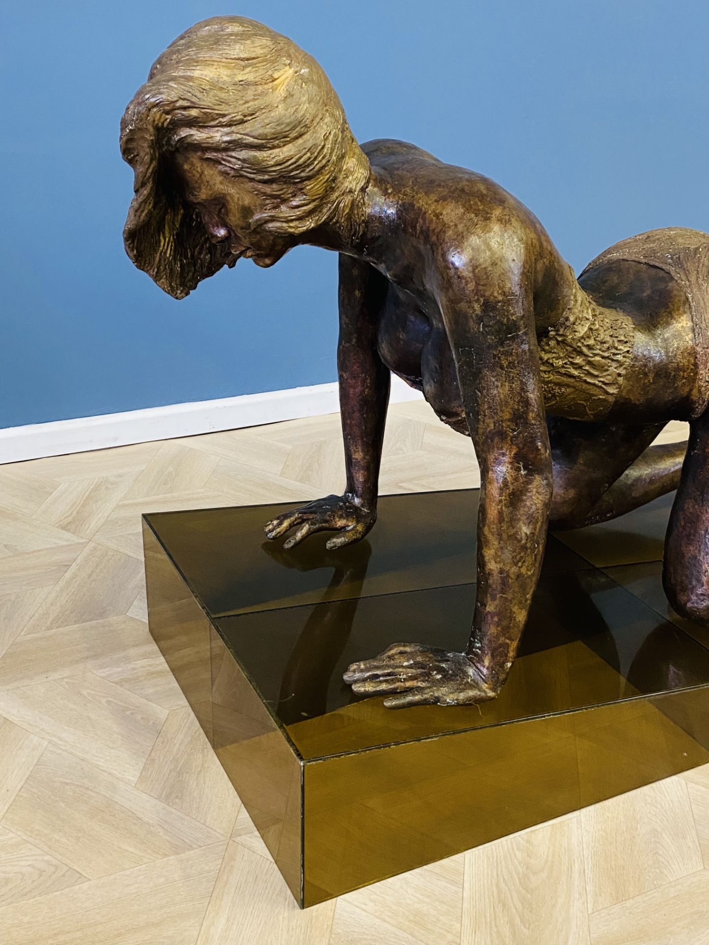 Limited edition bronze sculpture of a lady, no 2/8, signed Christian Maas, - Image 5 of 7
