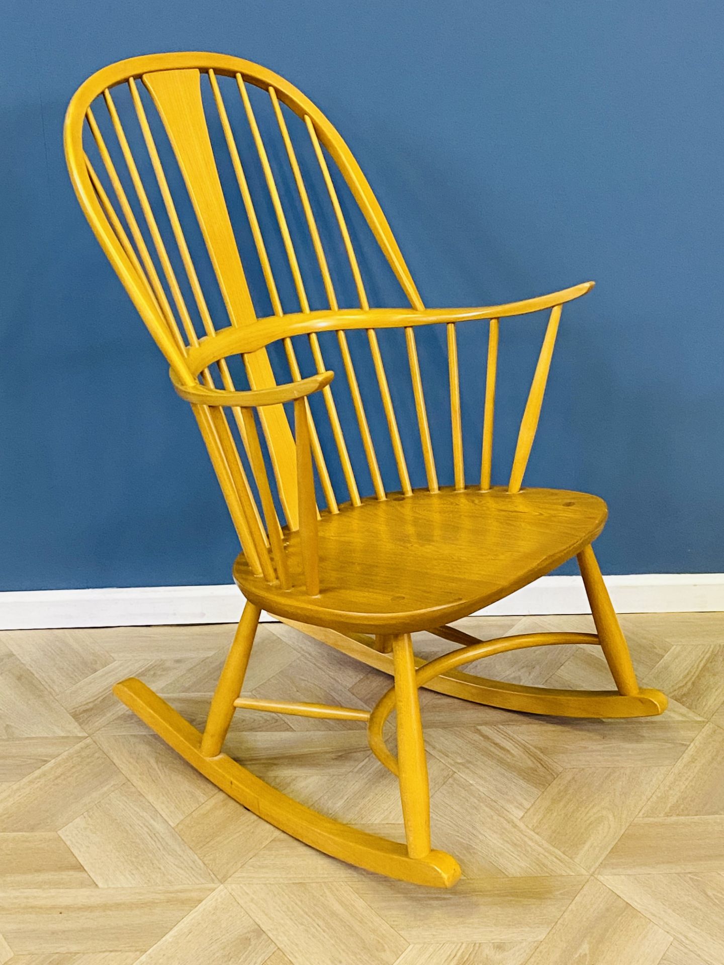 Ercol stick back rocking chair - Image 7 of 7