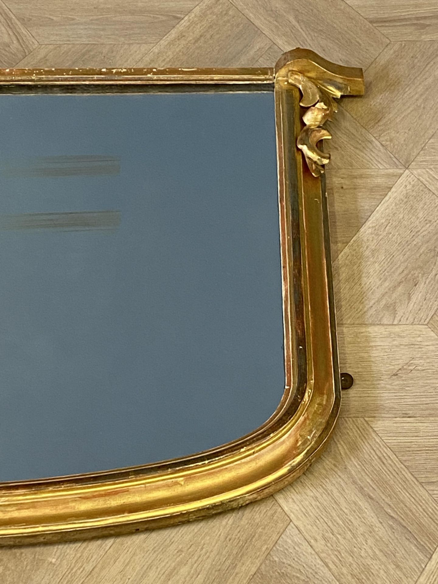 Victorian gilded overmantle mirror - Image 4 of 5