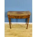 Victorian mahogany gate leg tea table