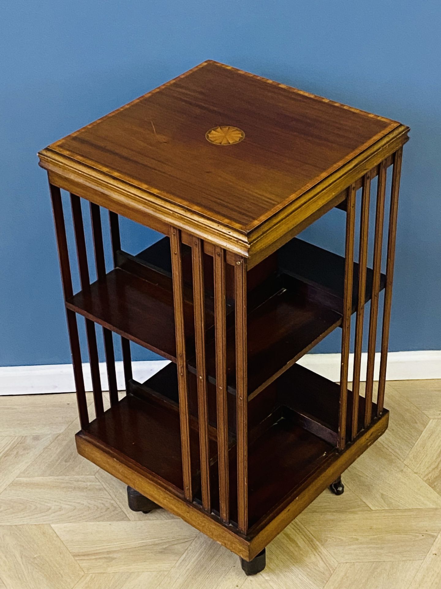 Edwardian mahogany revolving bookcase - Image 5 of 5