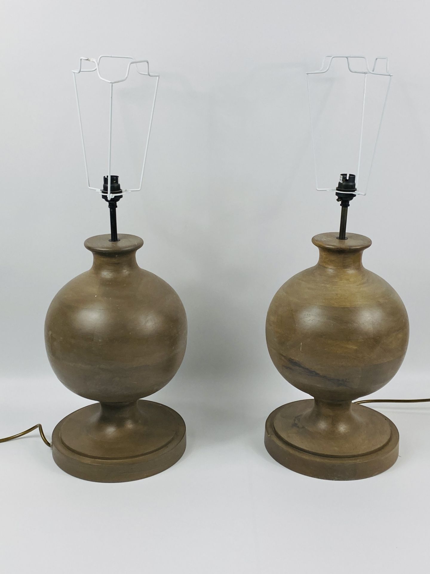 Pair of ceramic table lamps - Image 5 of 5