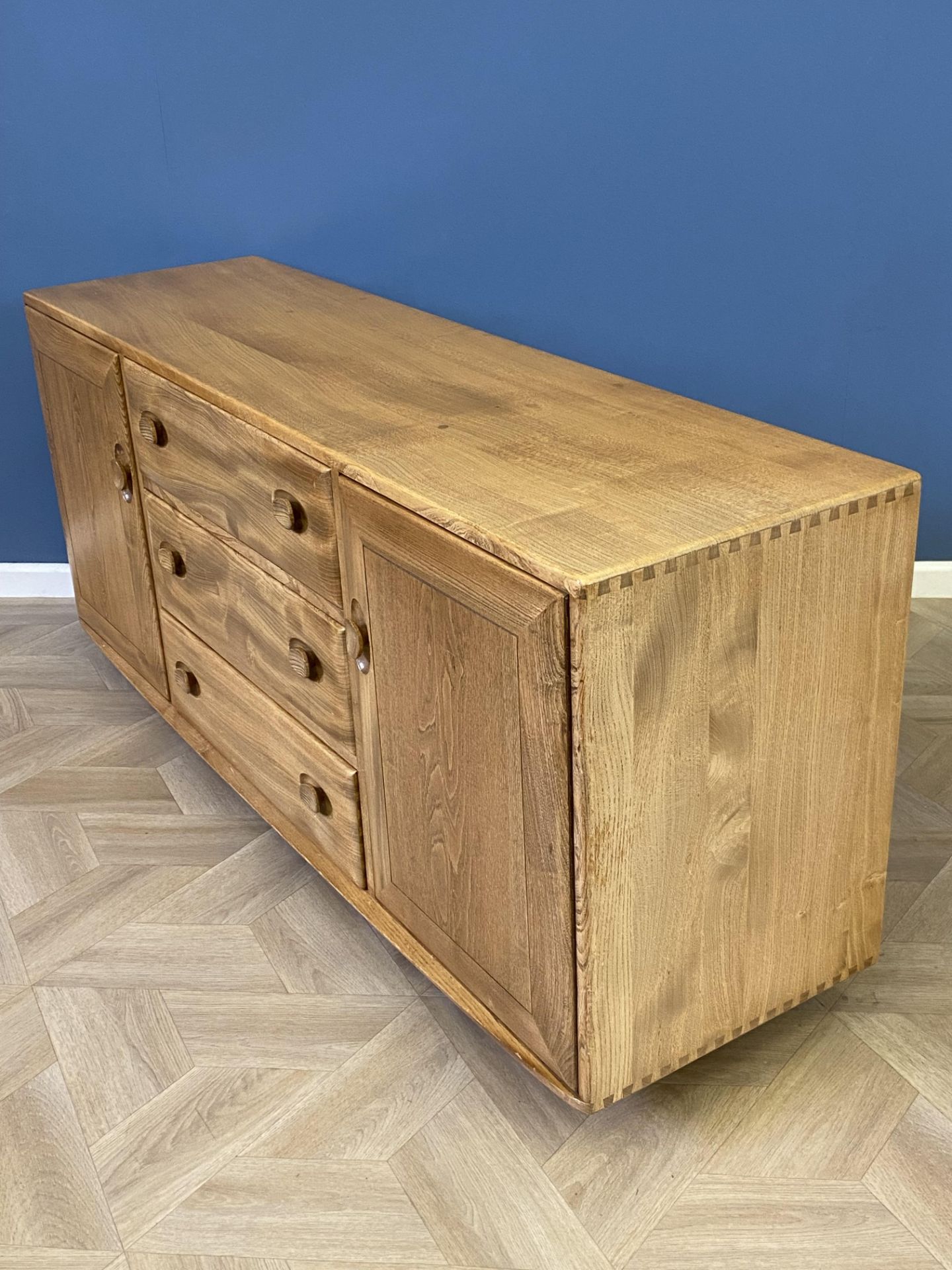 Ercol sideboard - Image 2 of 7