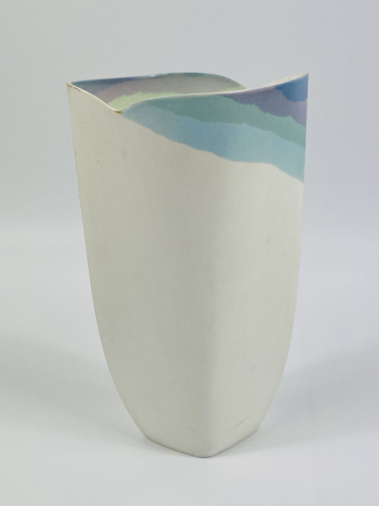 Quantity of studio pottery - Image 10 of 16