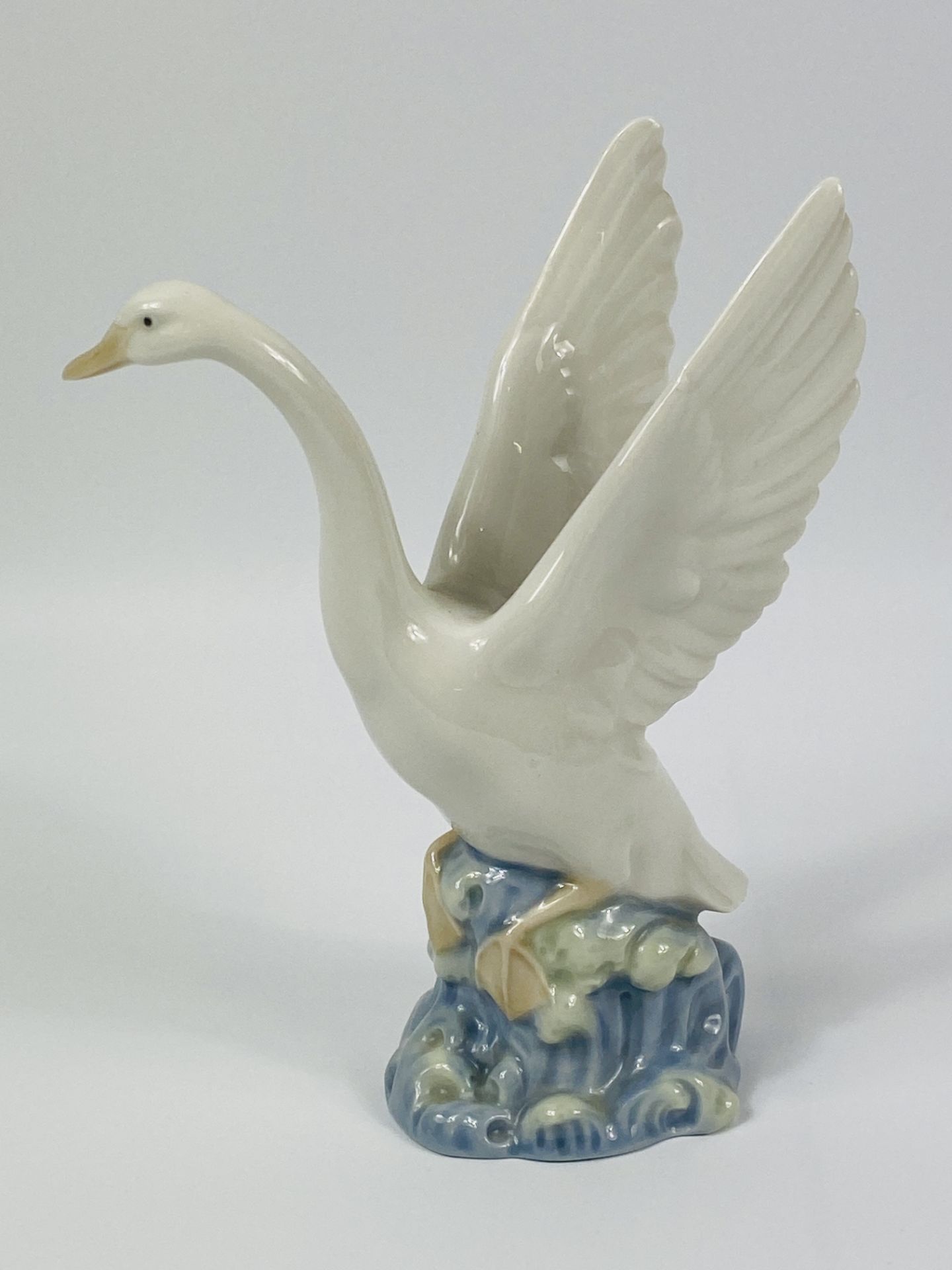 Quantity of ceramic figurines to include a Lladro cockerel - Image 4 of 6