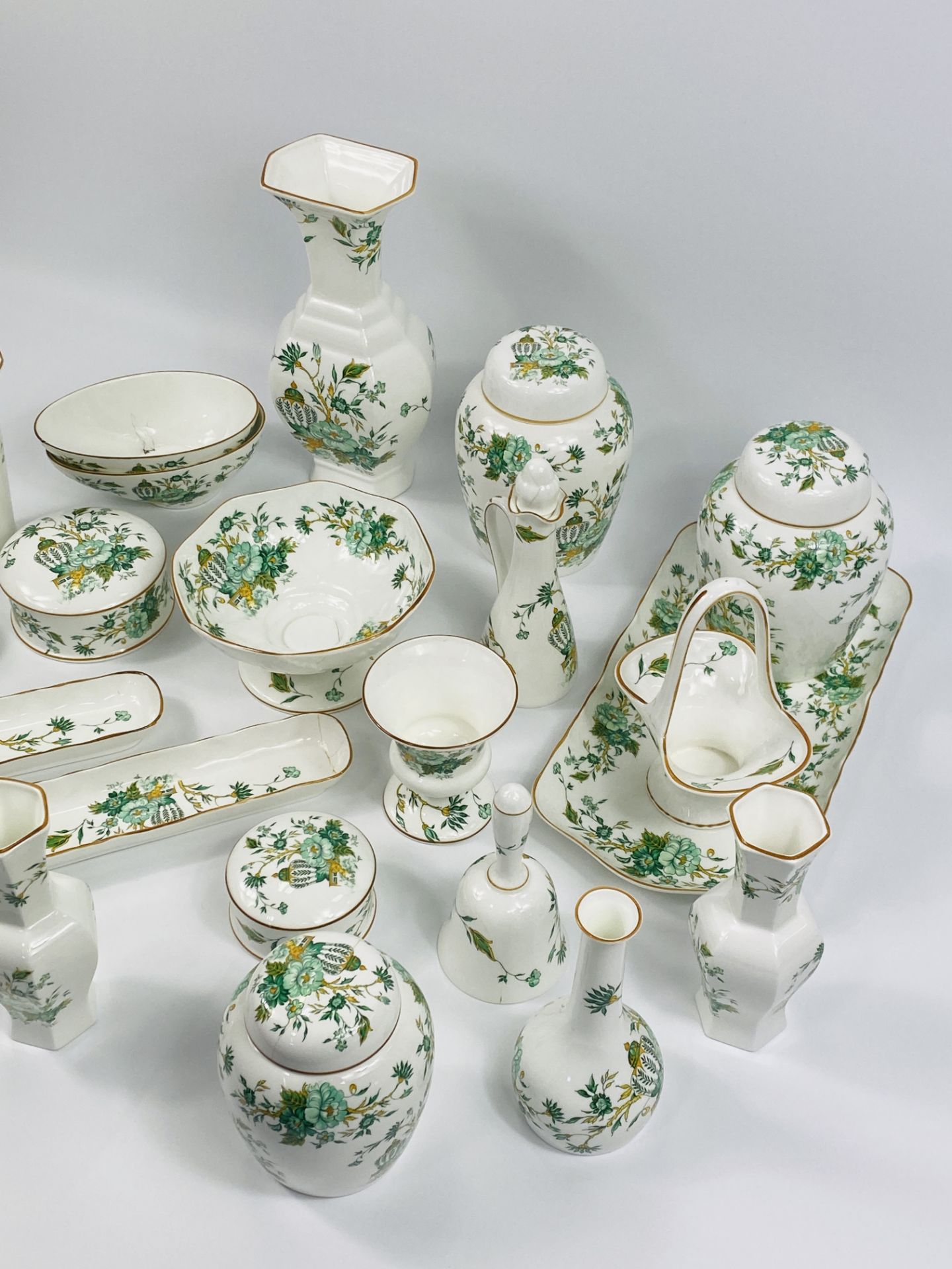 Quantity of Crown Staffordshire Kowloon China - Image 5 of 6