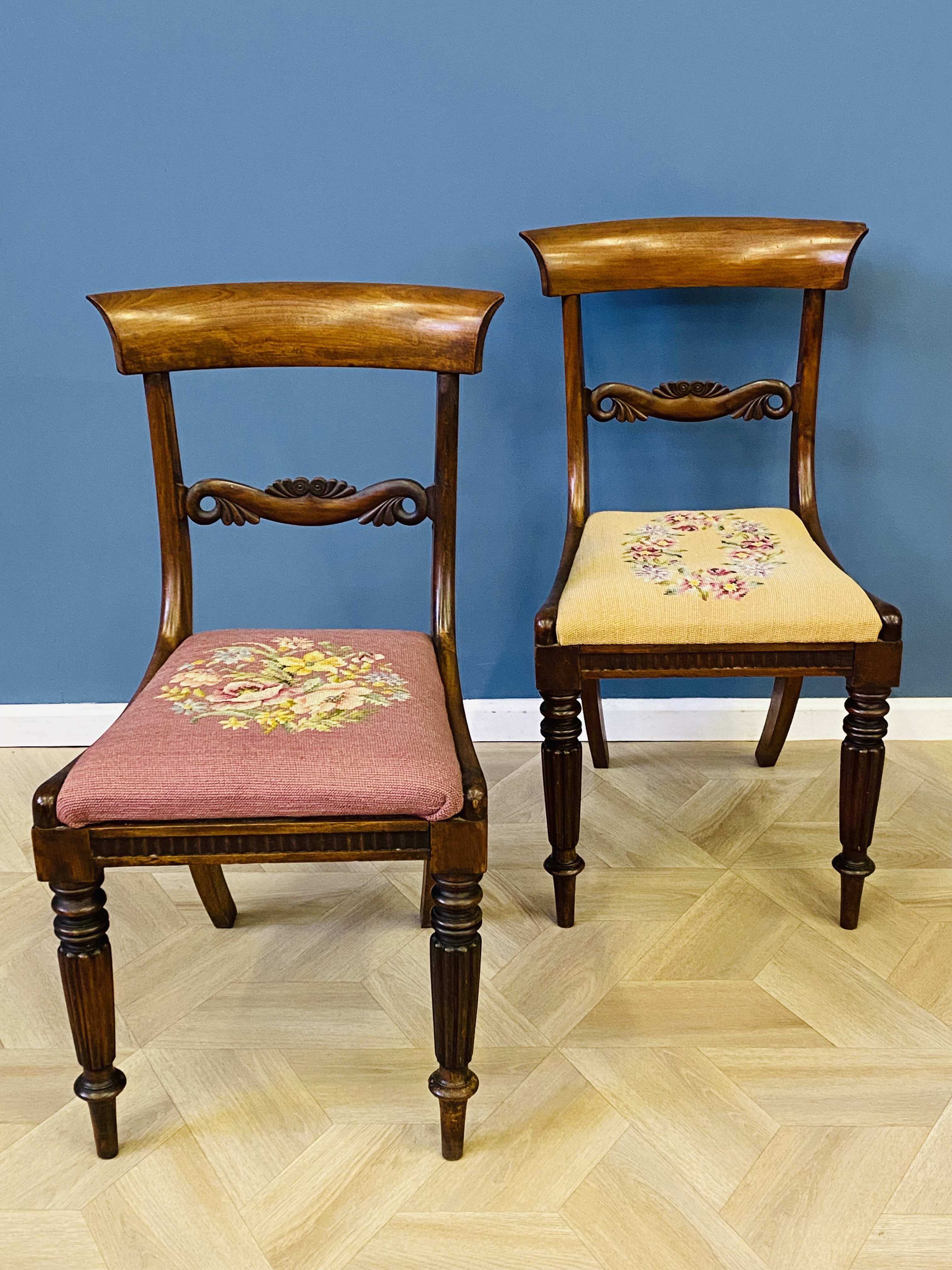 Pair of Regency mahogany bar back chairs - Image 2 of 7