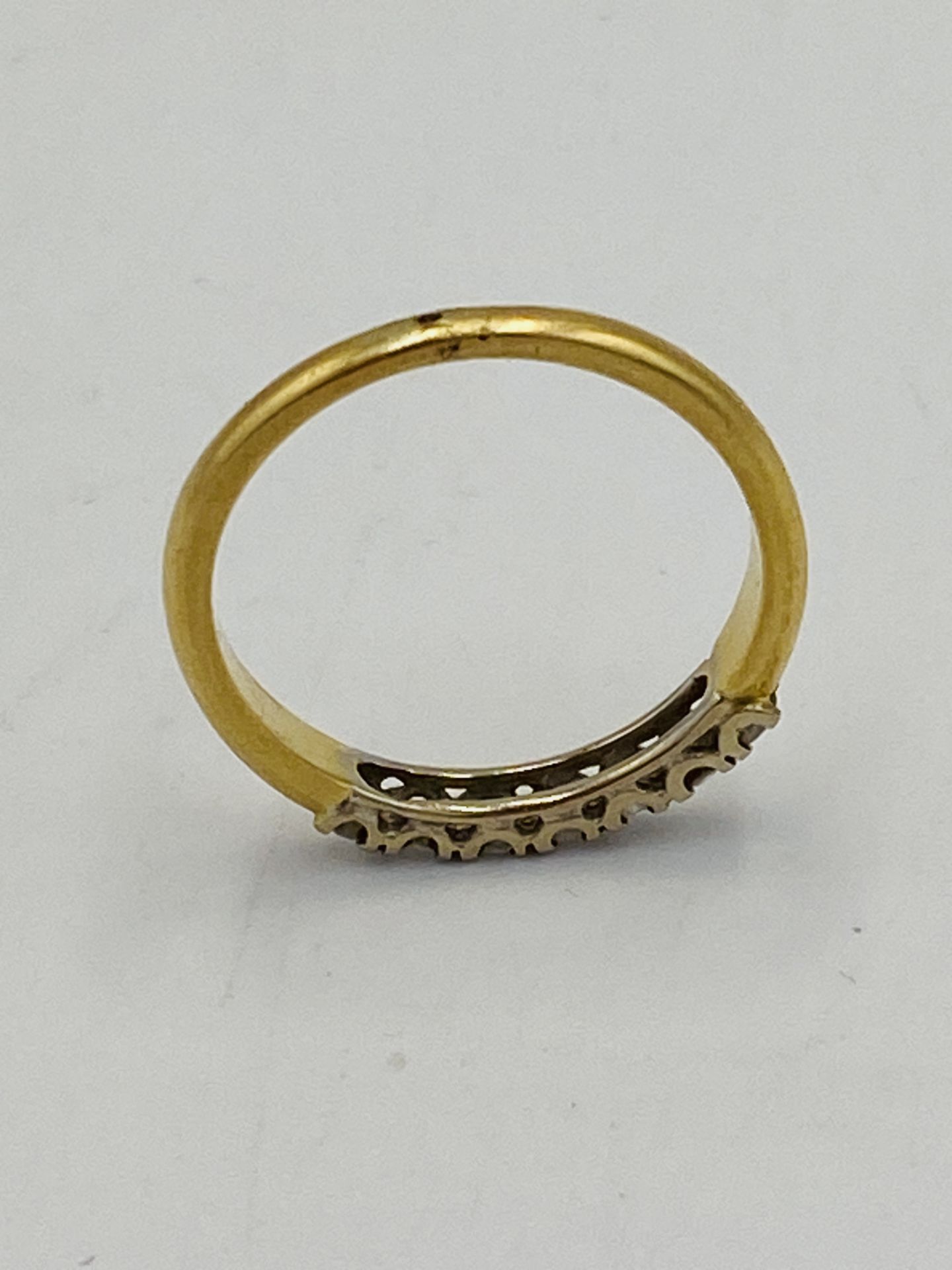 18ct gold and diamond ring - Image 4 of 4