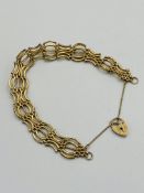 9ct gold bracelet with 9ct gold padlock