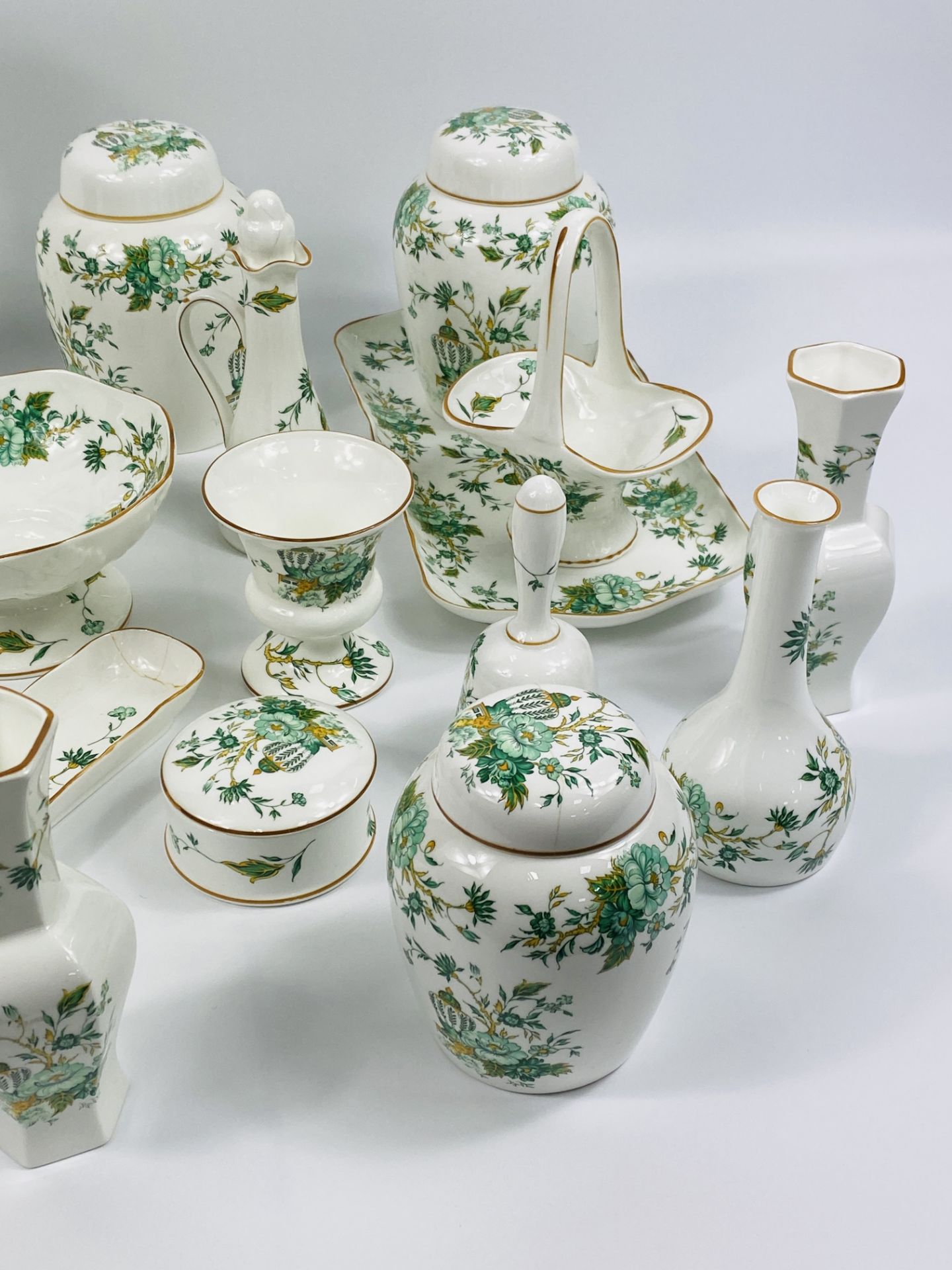 Quantity of Crown Staffordshire Kowloon China - Image 3 of 6