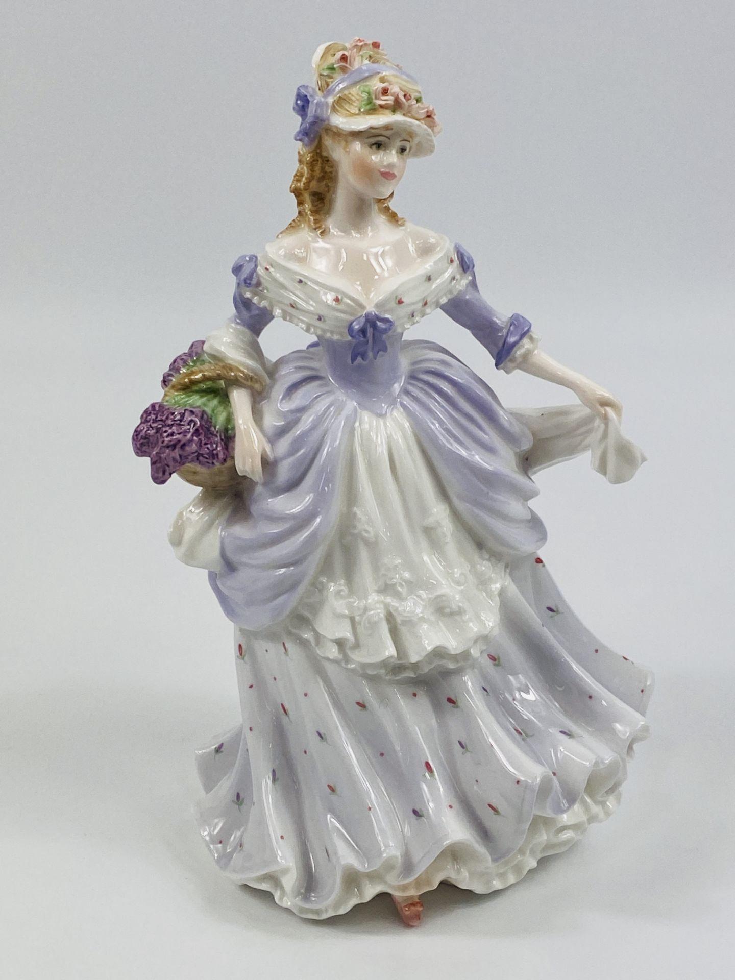 Eleven porcelain figurines - Image 10 of 12