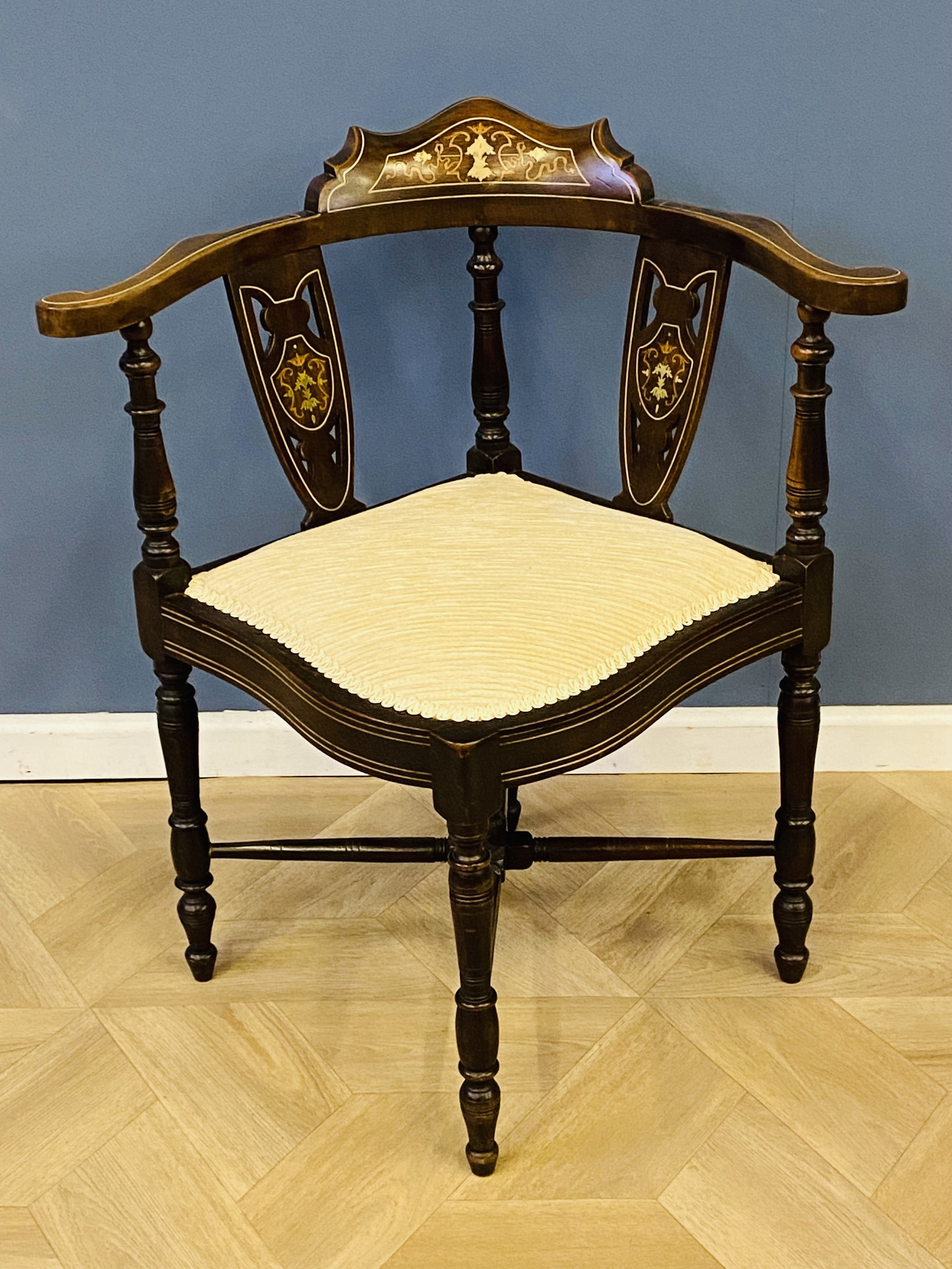 Edwardian mahogany corner chair - Image 2 of 6