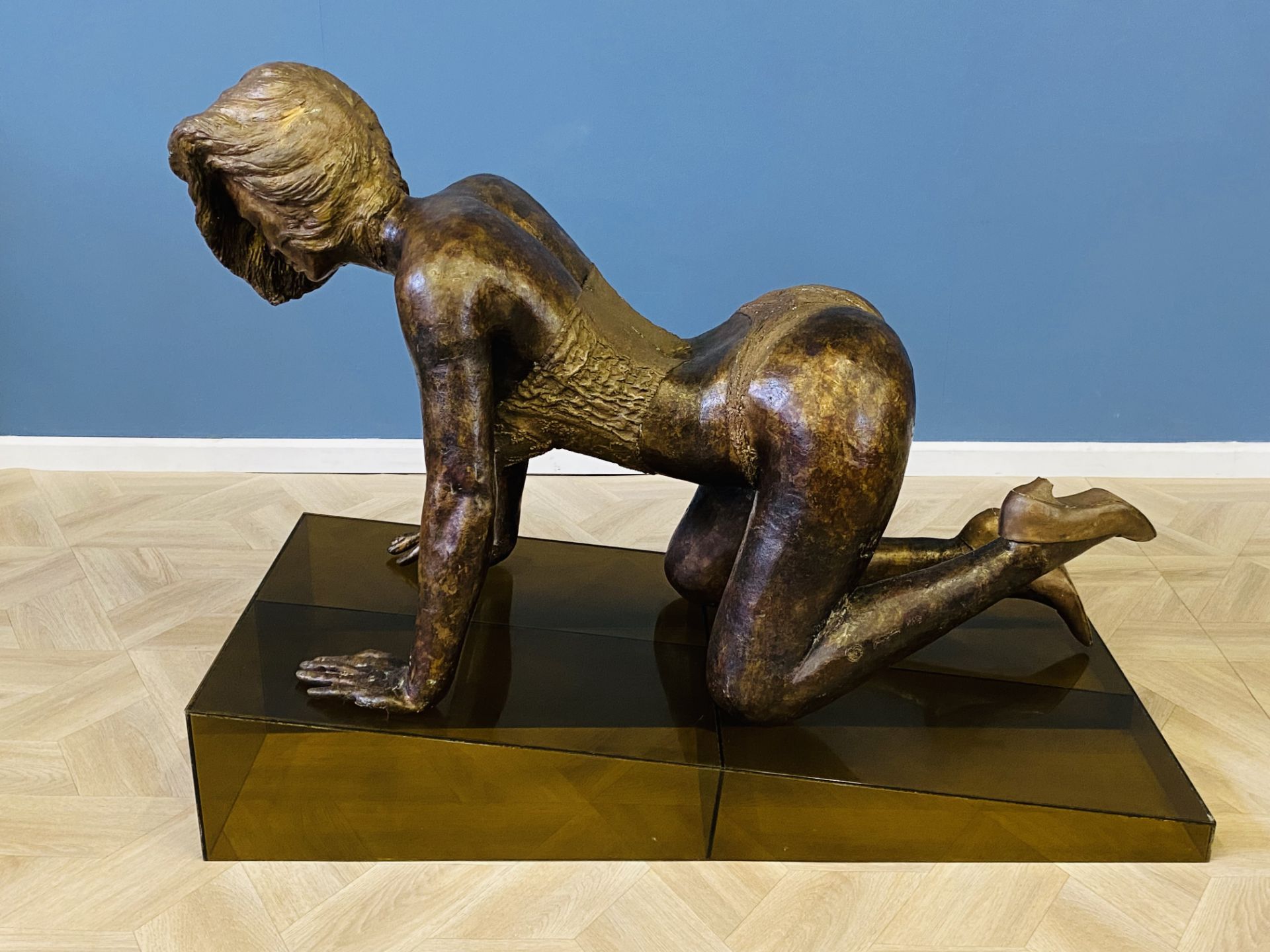 Limited edition bronze sculpture of a lady, no 2/8, signed Christian Maas, - Image 6 of 7