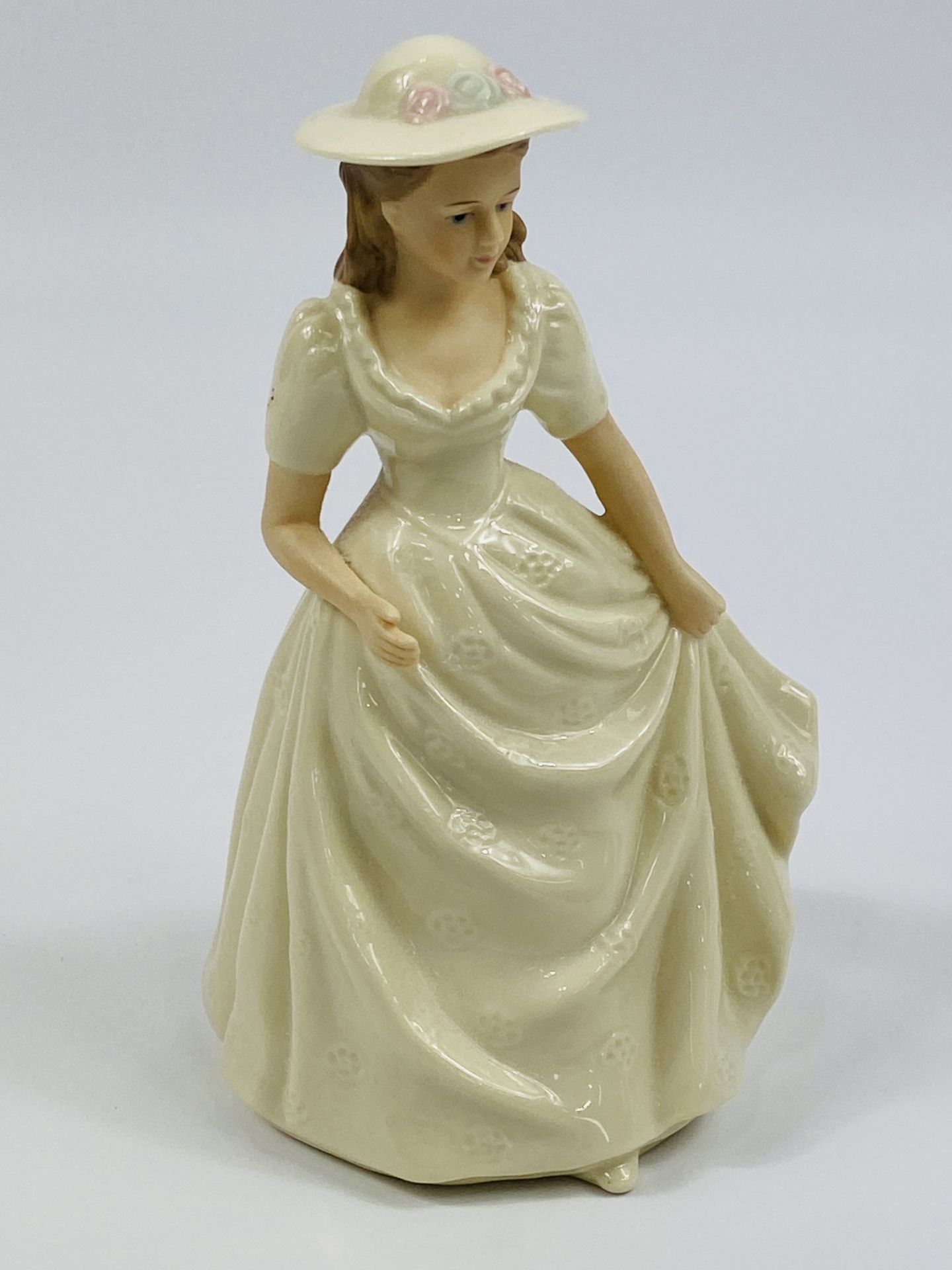 Eleven porcelain figurines - Image 11 of 12
