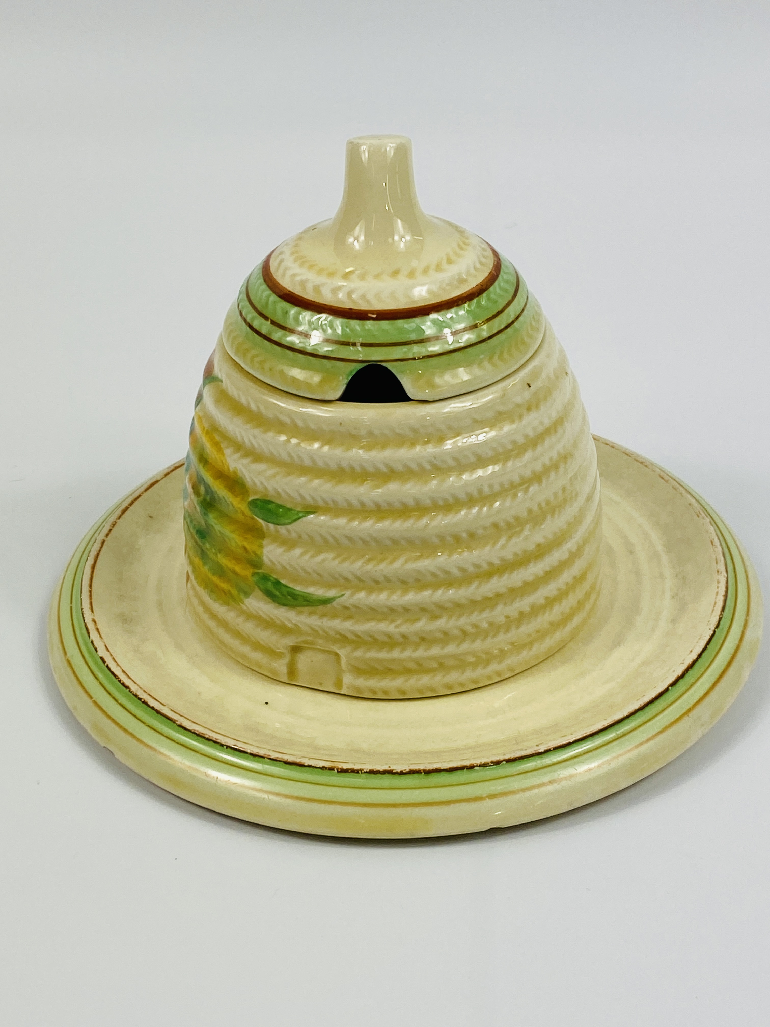 Wilkinson Lts honey pot on Clarice Cliff saucer - Image 2 of 6
