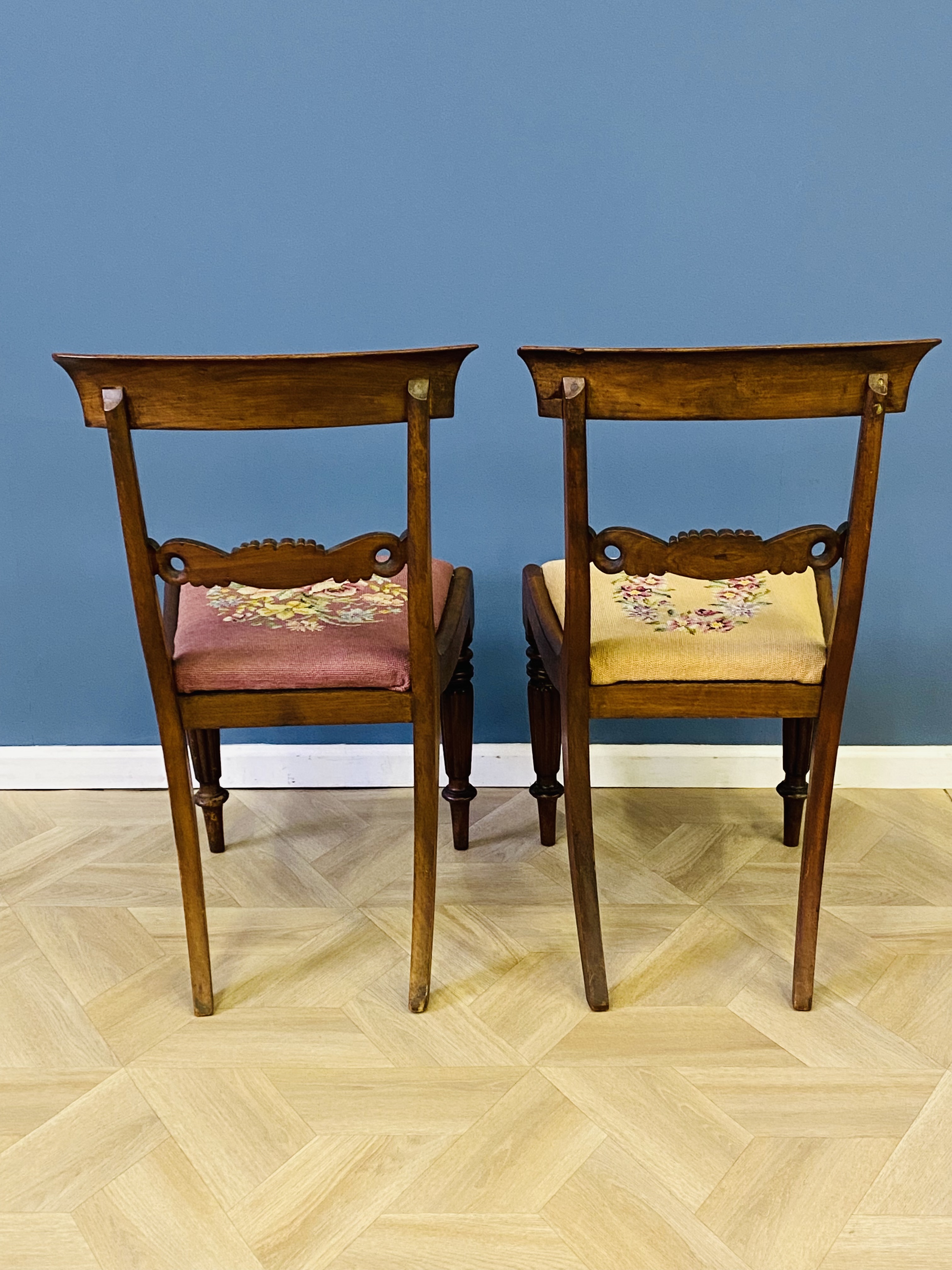 Pair of Regency mahogany bar back chairs - Image 4 of 7
