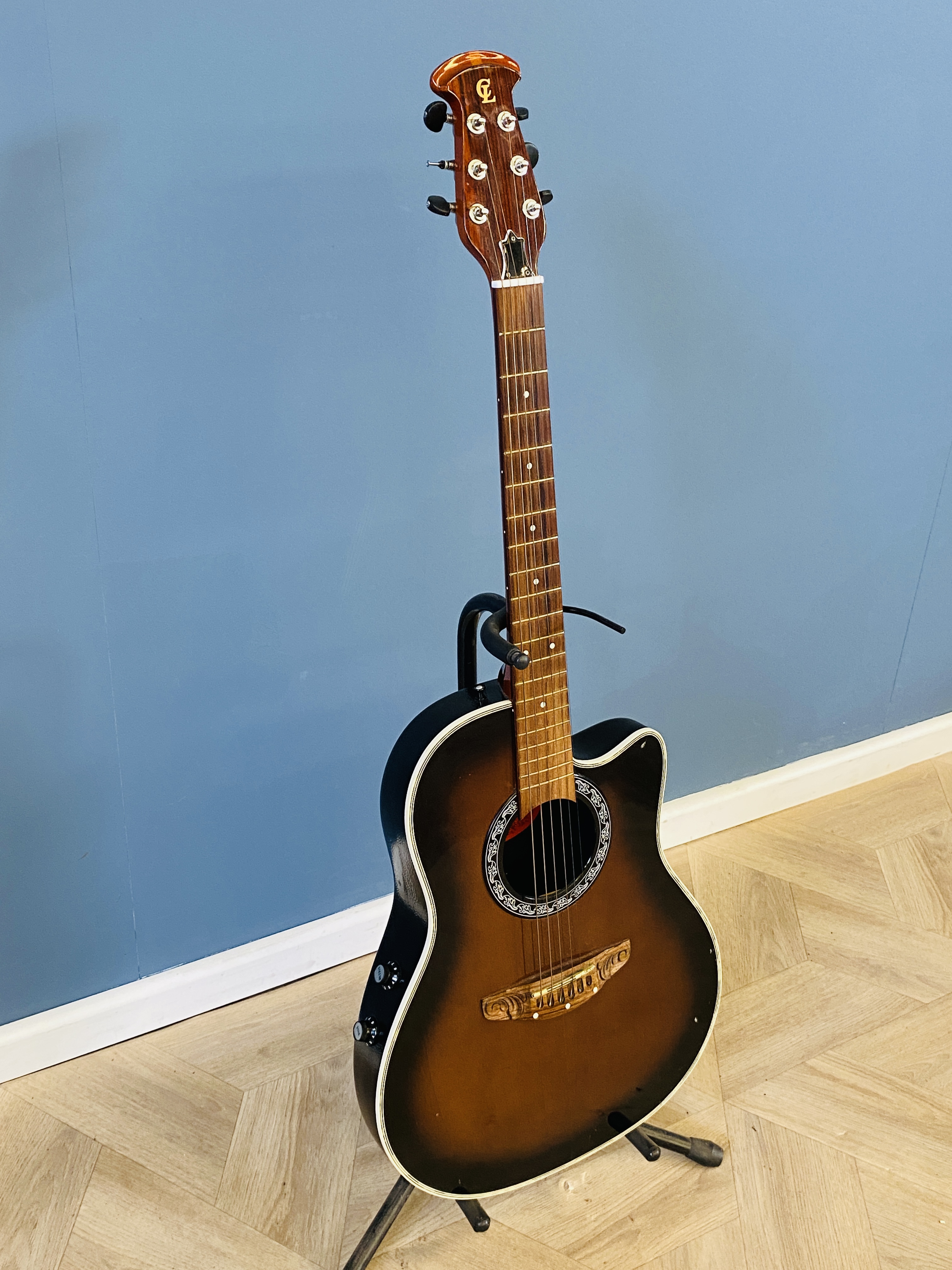 Clarissa G300 electro acoustic roundback guitar. - Image 2 of 4