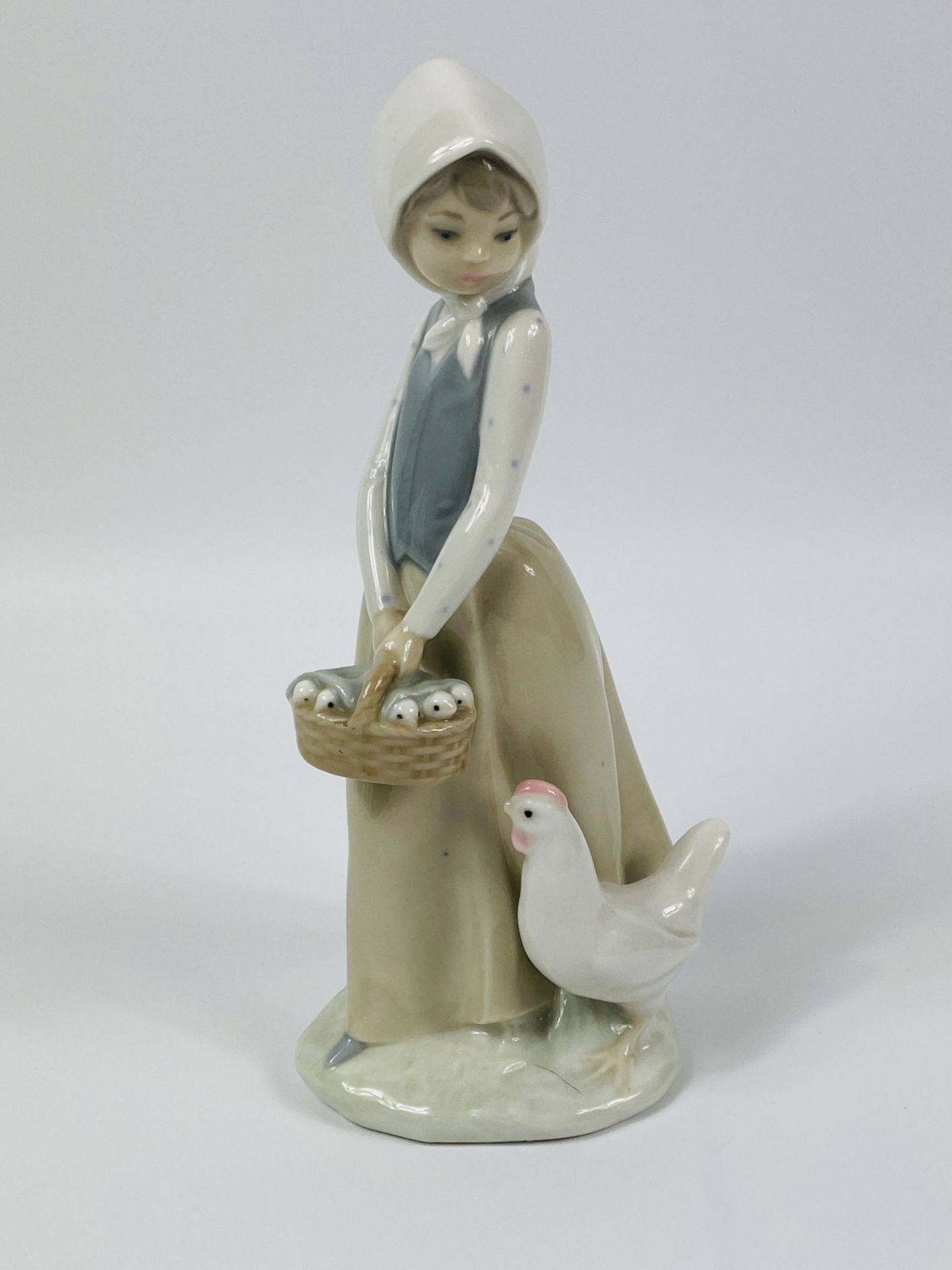 Quantity of ceramic figurines - Image 4 of 8