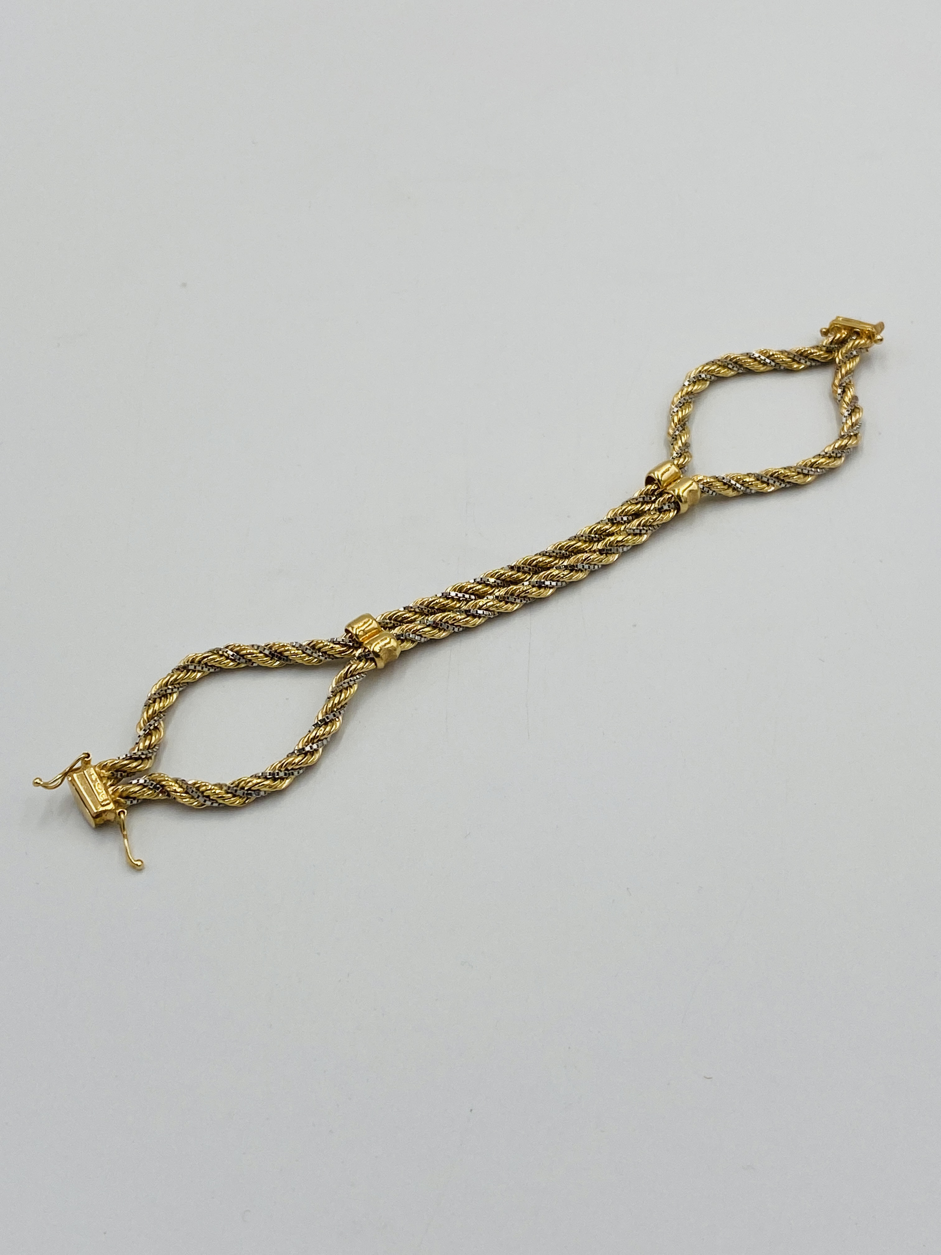 9ct gold and white metal rope twist bracelet - Image 5 of 6