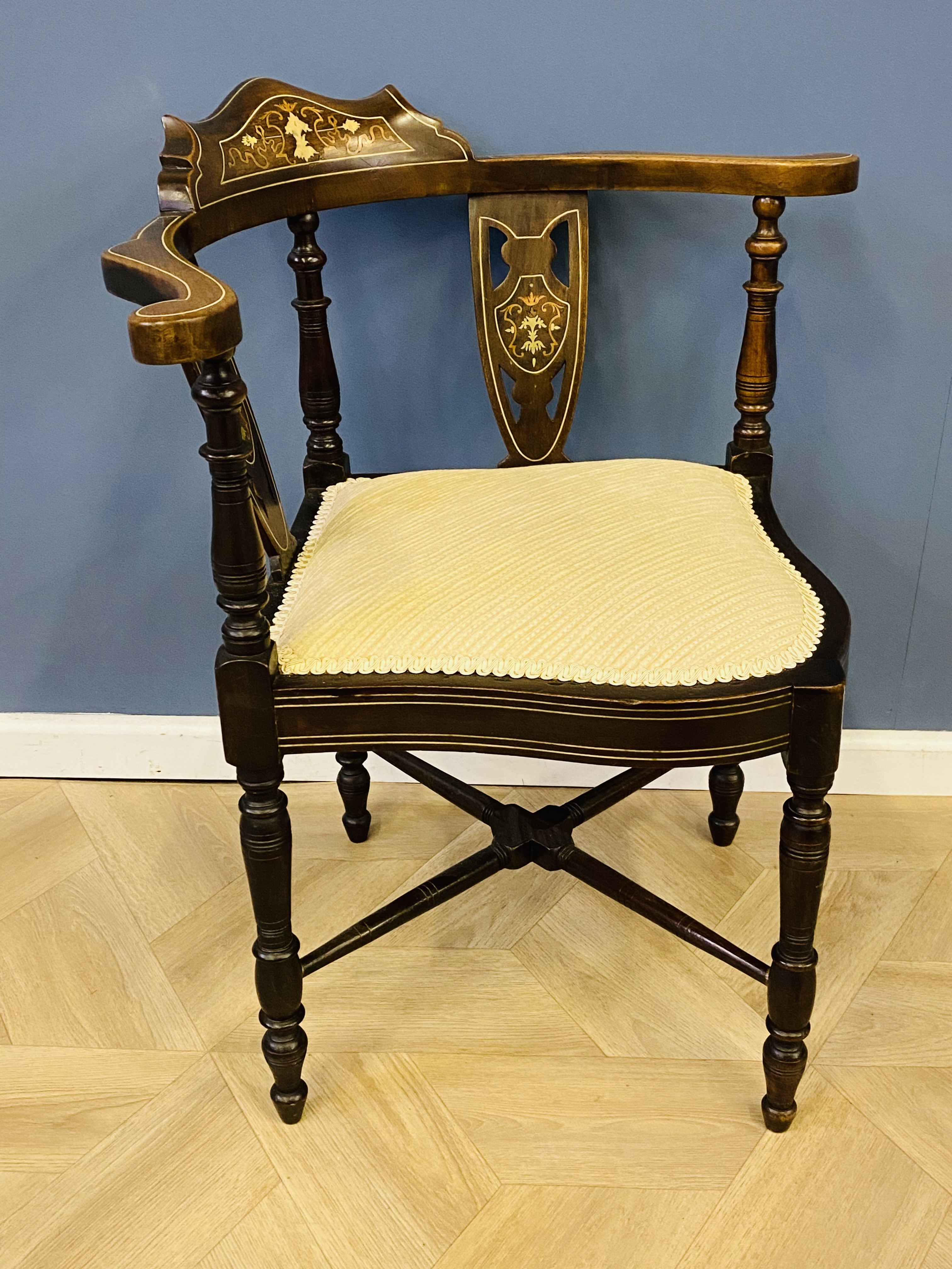 Edwardian mahogany corner chair - Image 5 of 6
