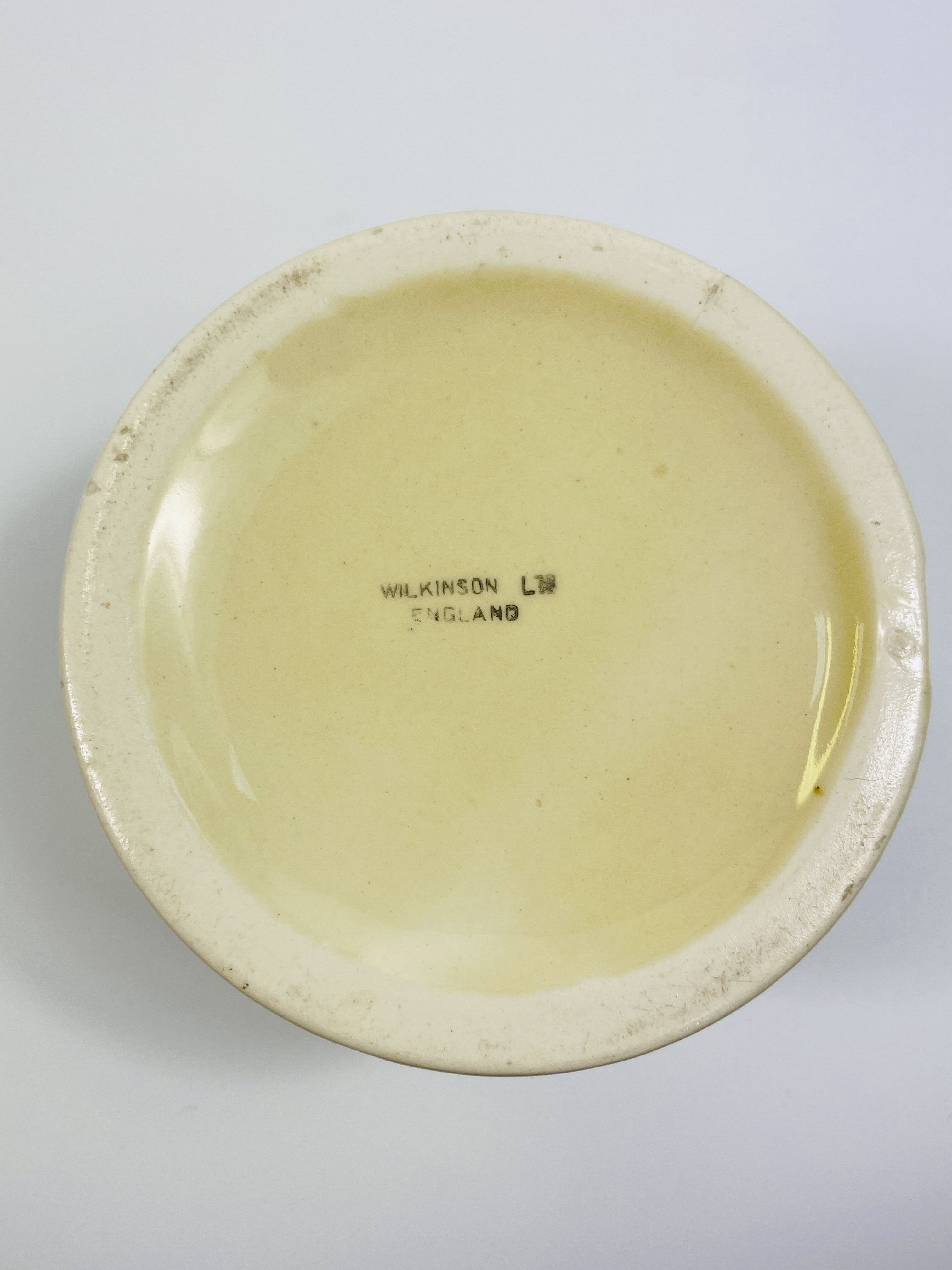 Wilkinson Lts honey pot on Clarice Cliff saucer - Image 6 of 6