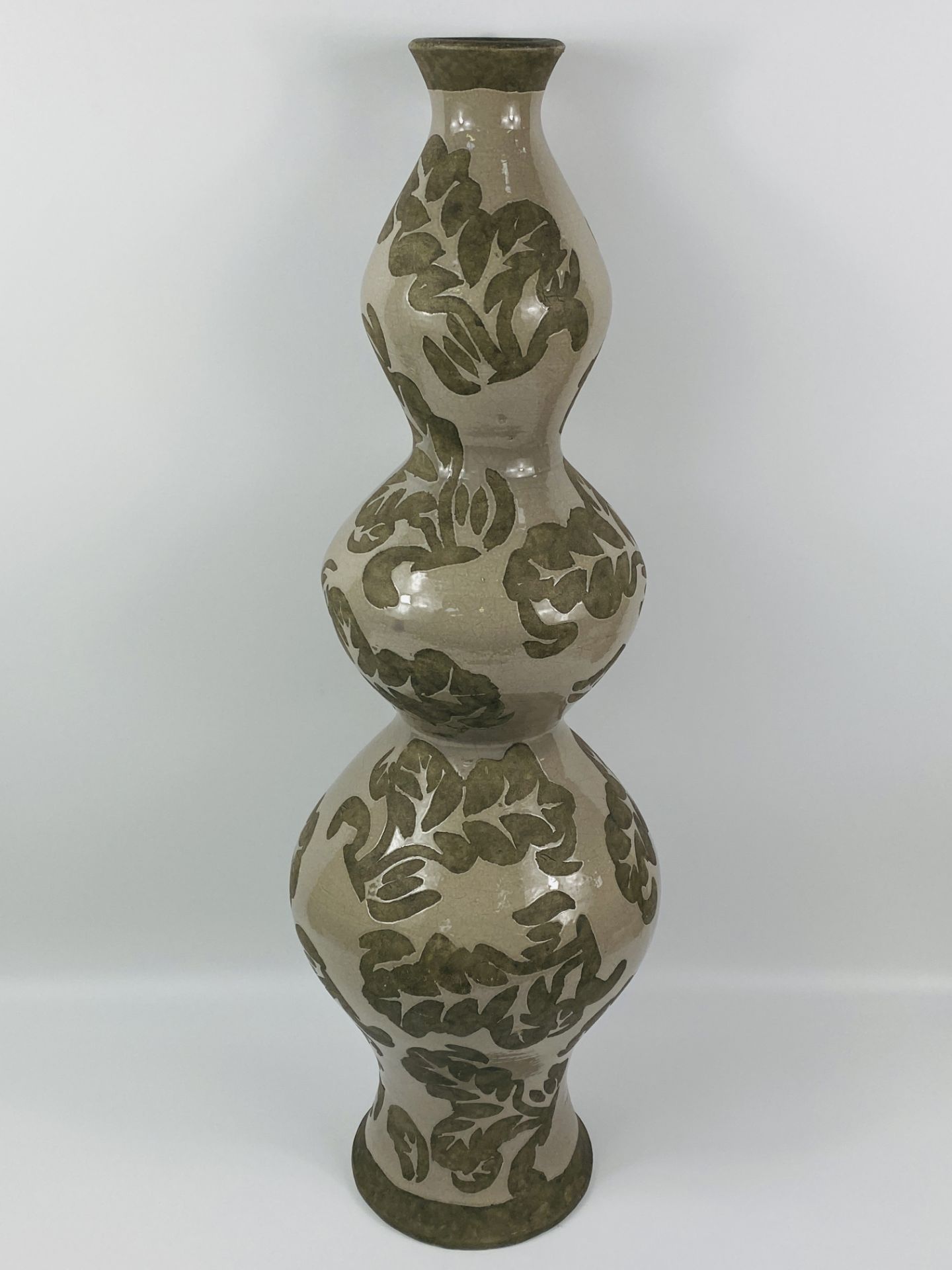 Contemporary majolica triple gourd vase - Image 5 of 5
