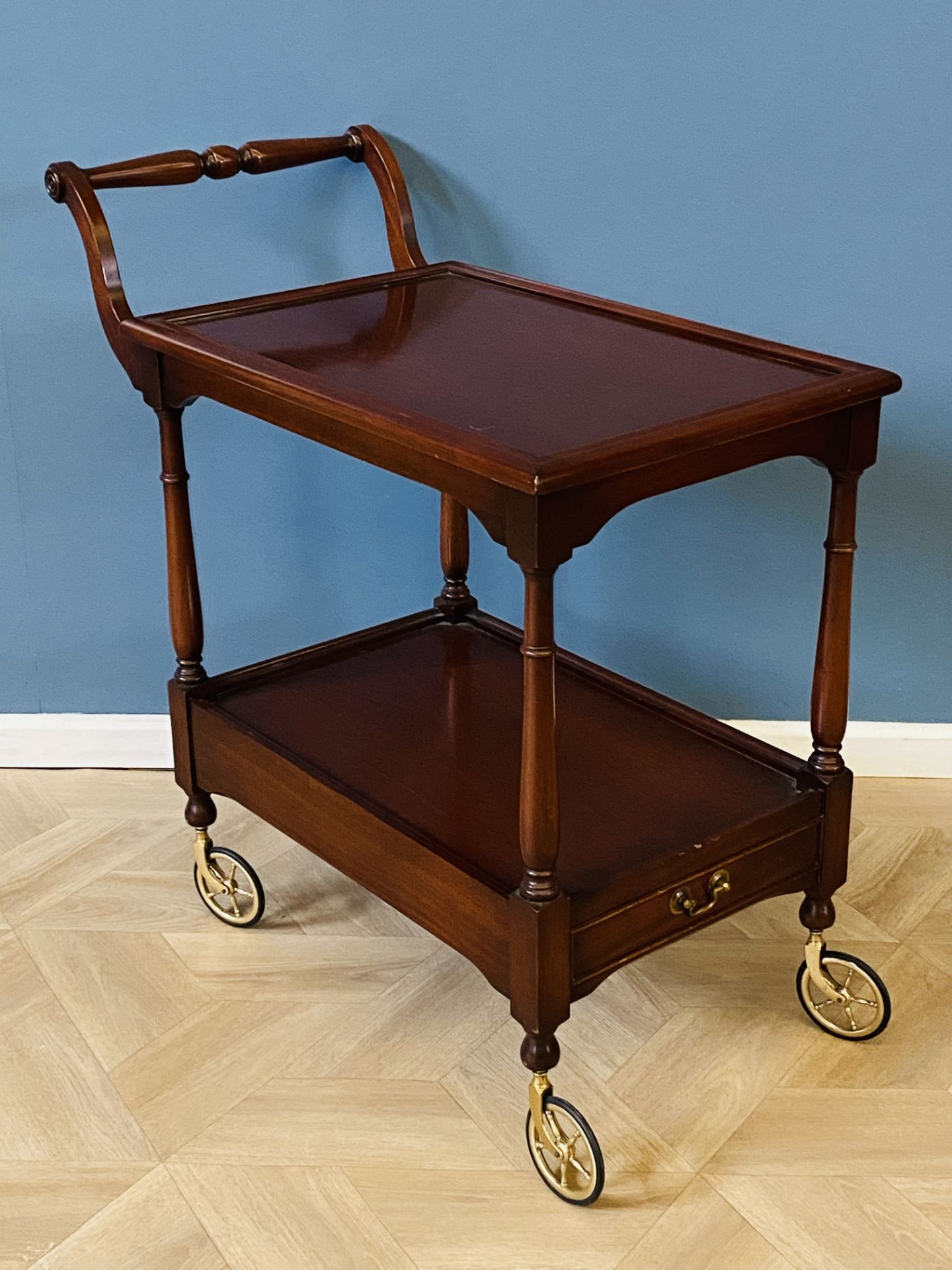 Mahogany two tier serving trolley - Image 7 of 8