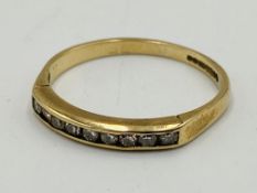 9ct gold and diamond ring