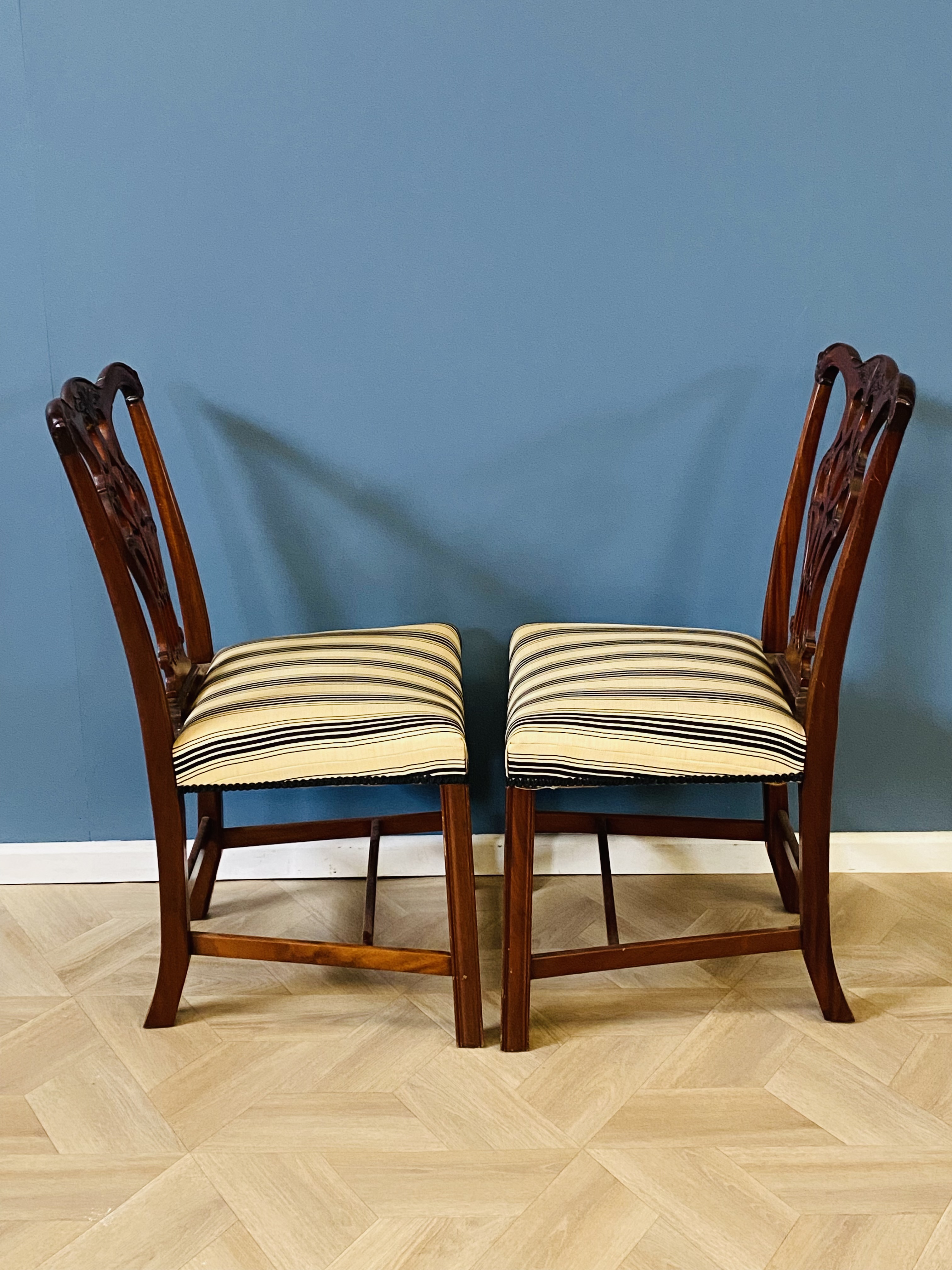 Pair of mahogany Chippendale style side chairs - Image 5 of 5