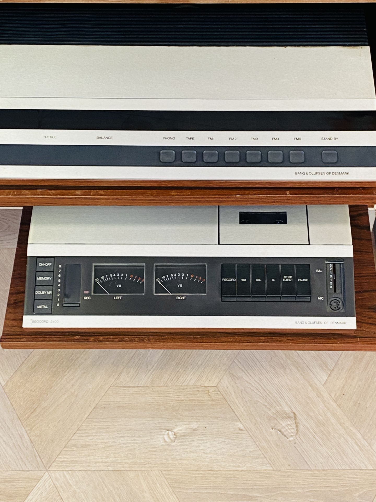 Bang & Olufsen Beomaster 1900-2; Beocord 2400, Beogram 2200 on stand; & Beovox S50's - Image 3 of 9