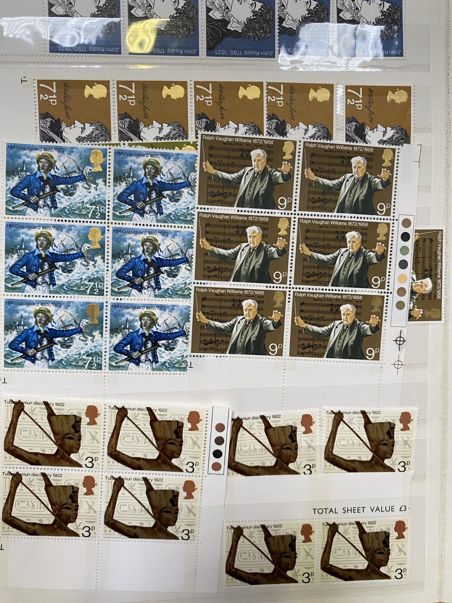 Collection of stamps to include a GB unmarked corner block - Image 3 of 4