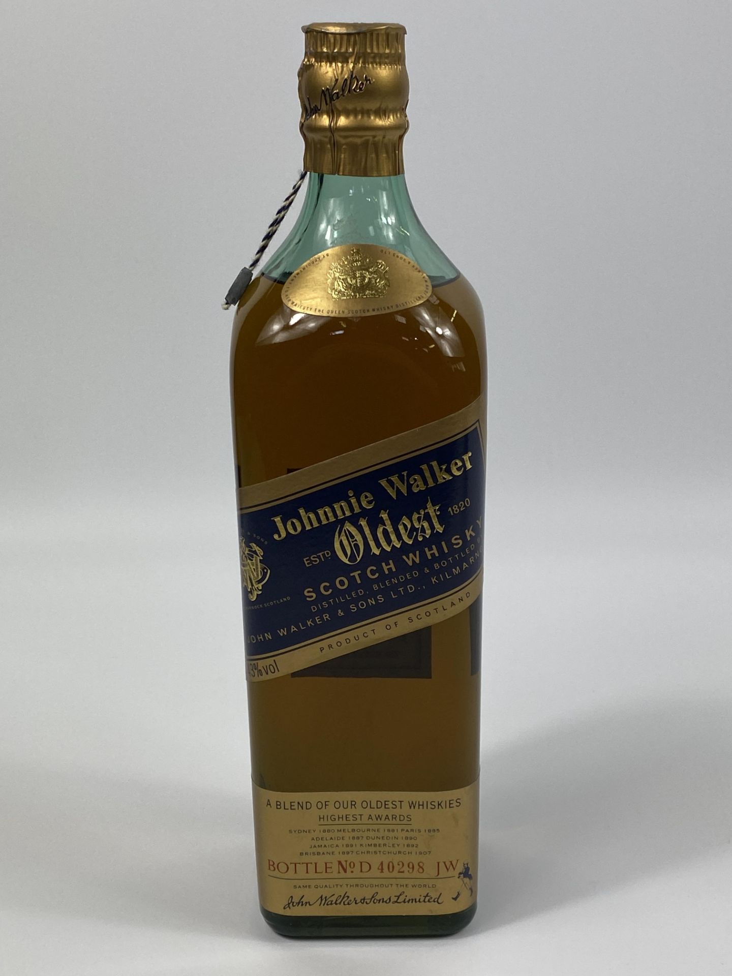 75cl bottle of Johnnie Walker Oldest Scotch whisky; bottle of Johnnie Walker Black Label - Image 4 of 5