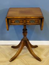 Inlaid mahogany drop leaf lamp table