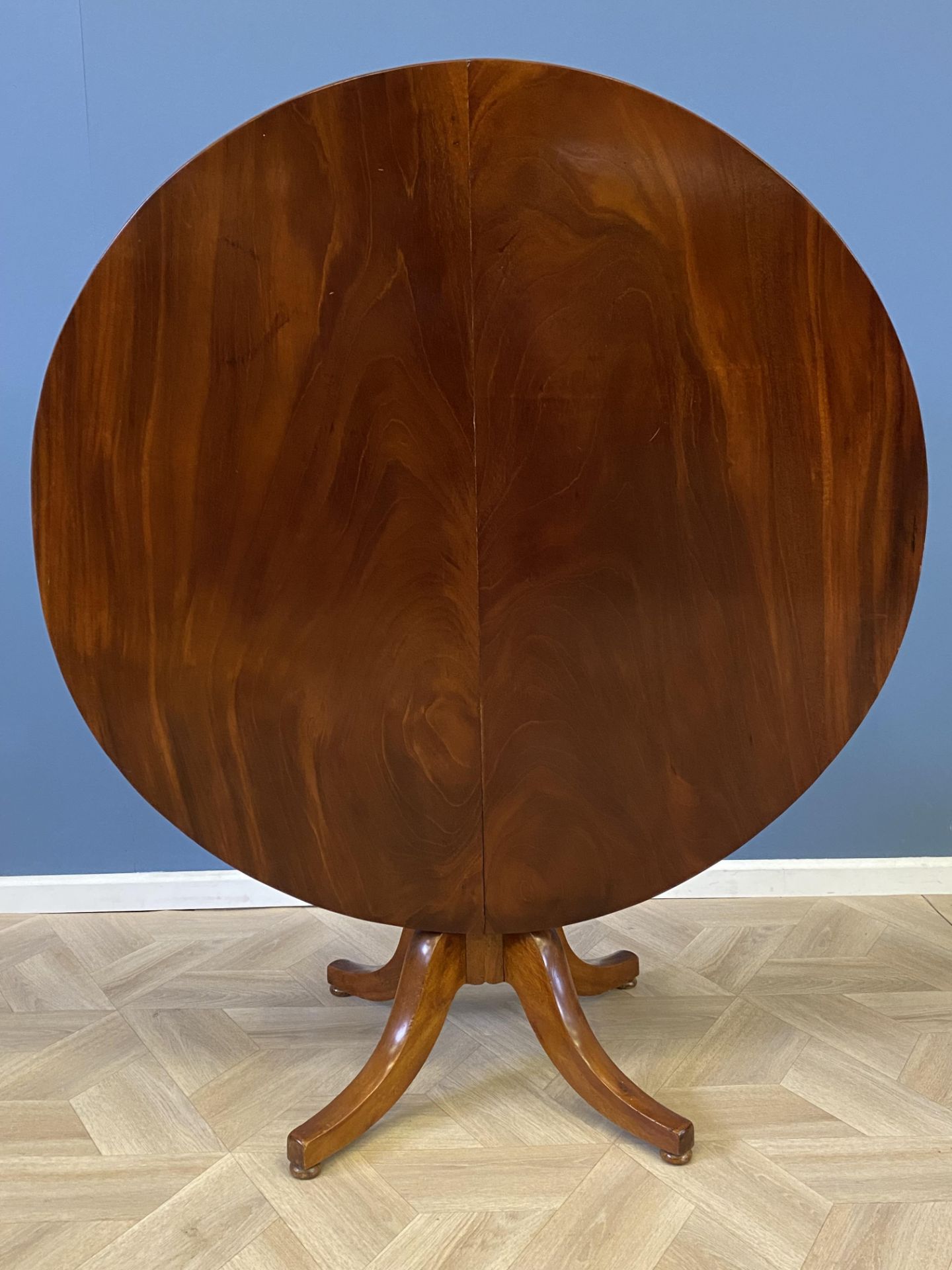 Mahogany tilt top circular table - Image 7 of 7