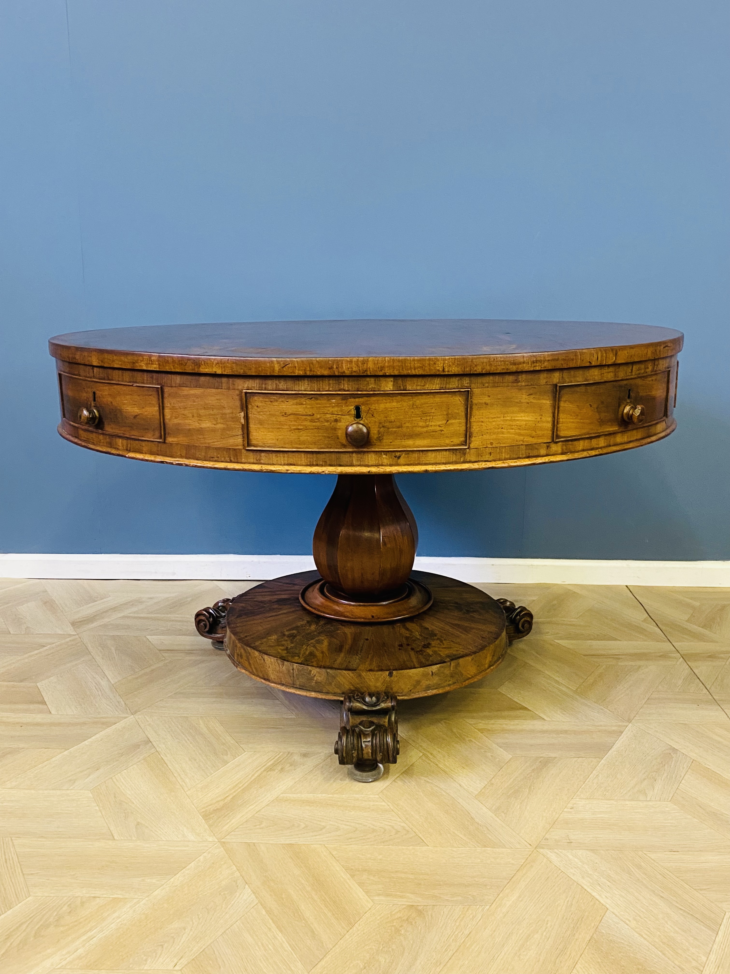 Victorian mahogany circular drum table - Image 2 of 9