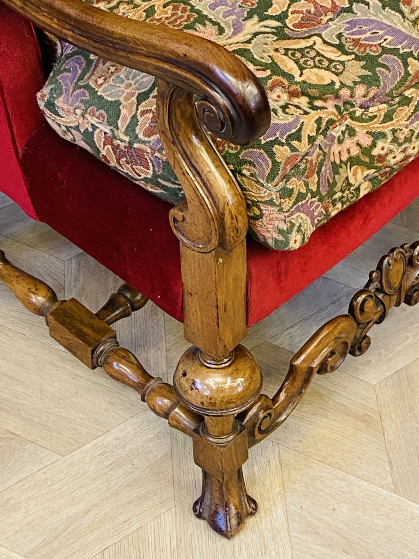 19th century William and Mary upholstered walnut armchair - Image 5 of 10