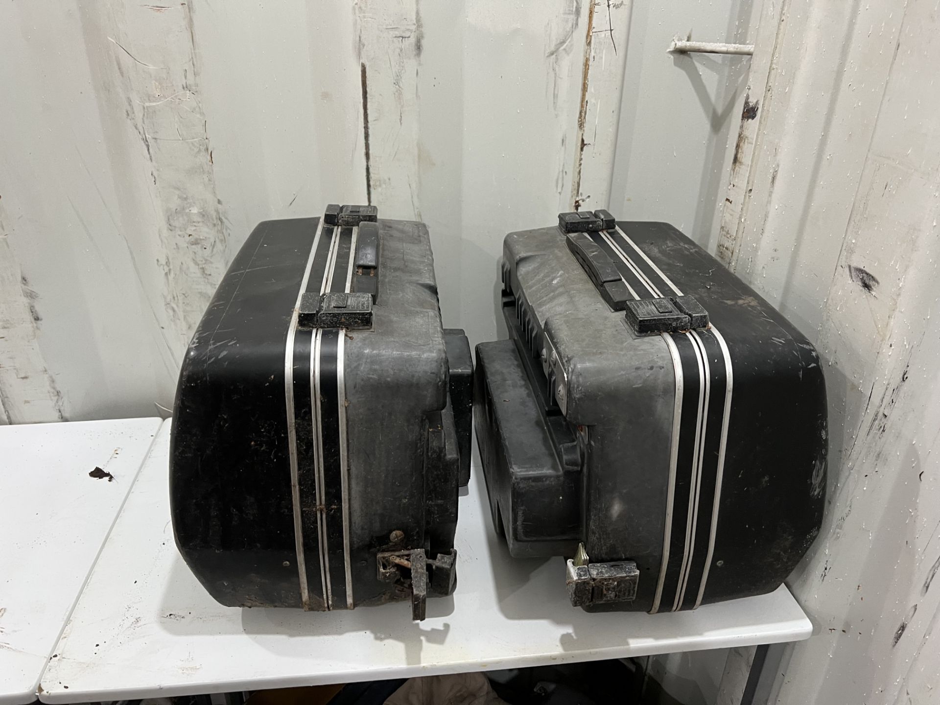 A Pair of Kawasaki Side Travel Cases in Black - Image 2 of 2