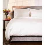 1 x AMALIA 'Dália' Luxury Egyptian Cotton Super King Duvet Cover and 2 x Pillowcases Set, in White