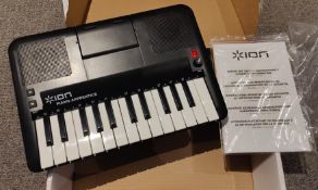 1 x Ion Piano Apprentice Keyboard - Learn How to Play Keyboard Using Your Apple iPad