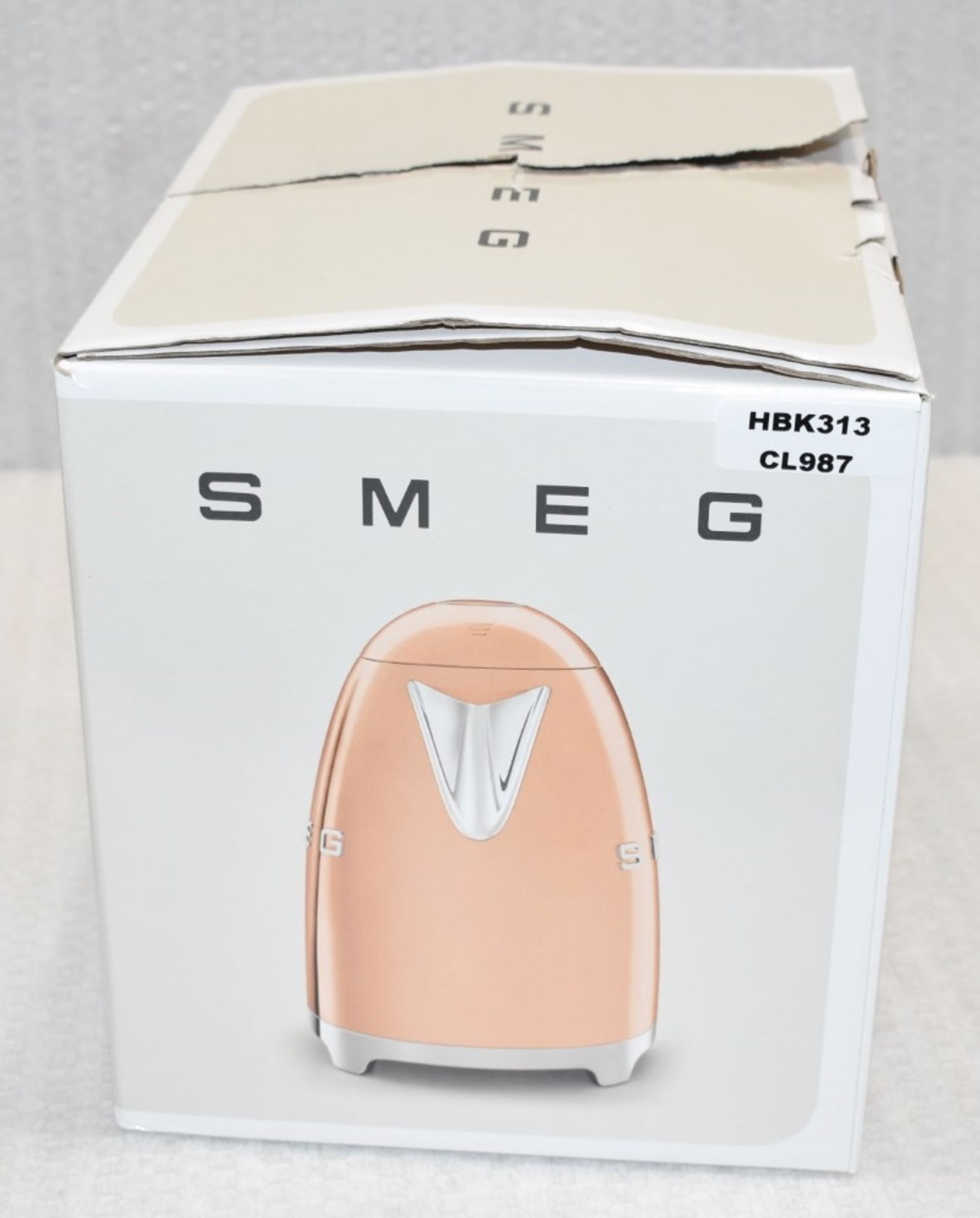 1 x SMEG 50’s Retro Style 1.7L Kettle with a Rose Gold Finish - Original Price £189.00 - Image 9 of 11