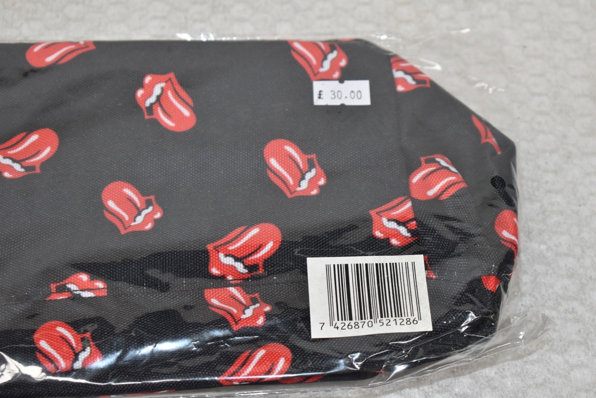 1 x Rolling Stones Travellers Wash Bag by Rock Sax - Iconic Tongue and Lips Logo - Officially - Image 5 of 6