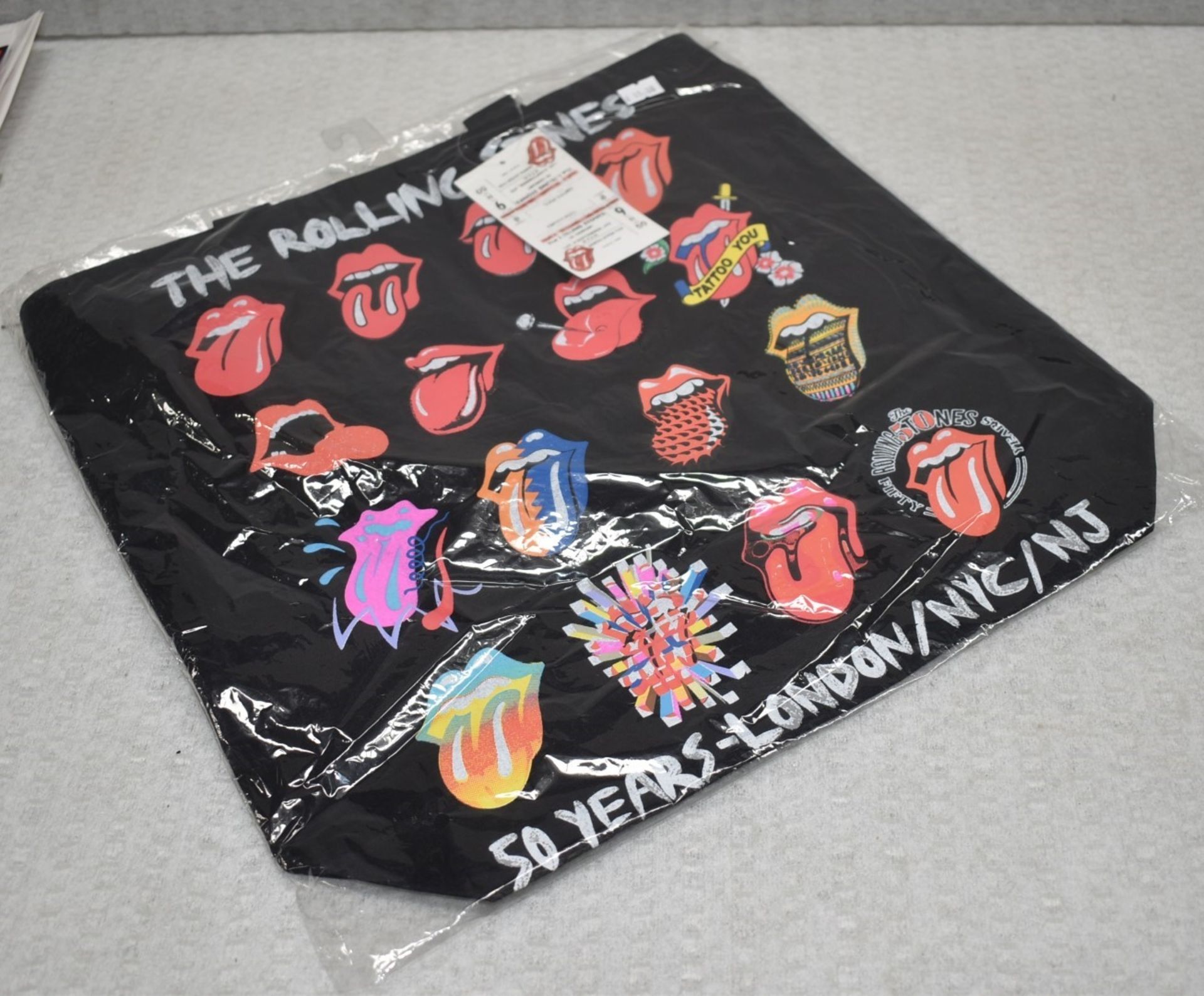 6 x Tote Shopper Bags Featuring The Rolling Stones, Kiss and Pink Floyd - Size: 40 x 40 cms - Image 7 of 12